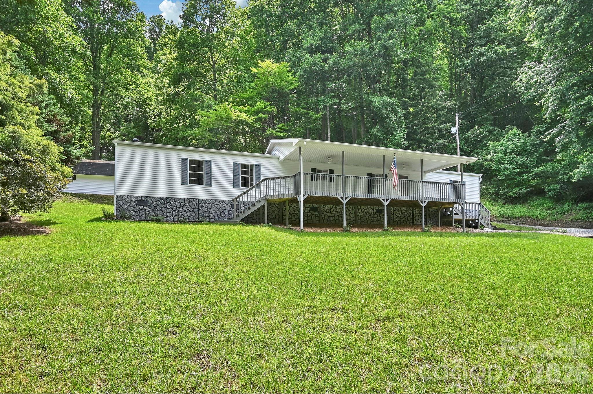 1191 Fisher Branch Road — Marshall