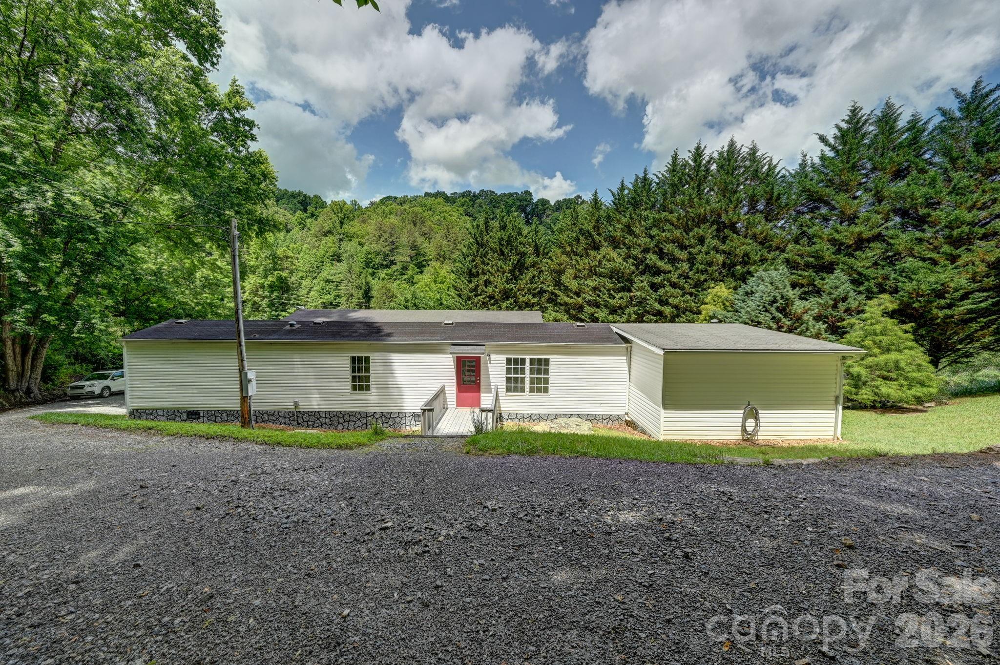 1191 Fisher Branch Road — Marshall