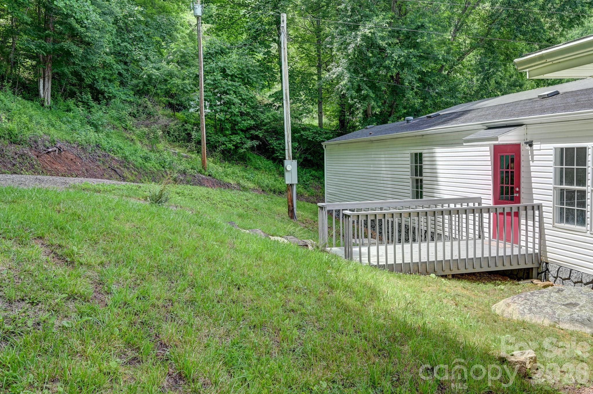 1191 Fisher Branch Road — Marshall