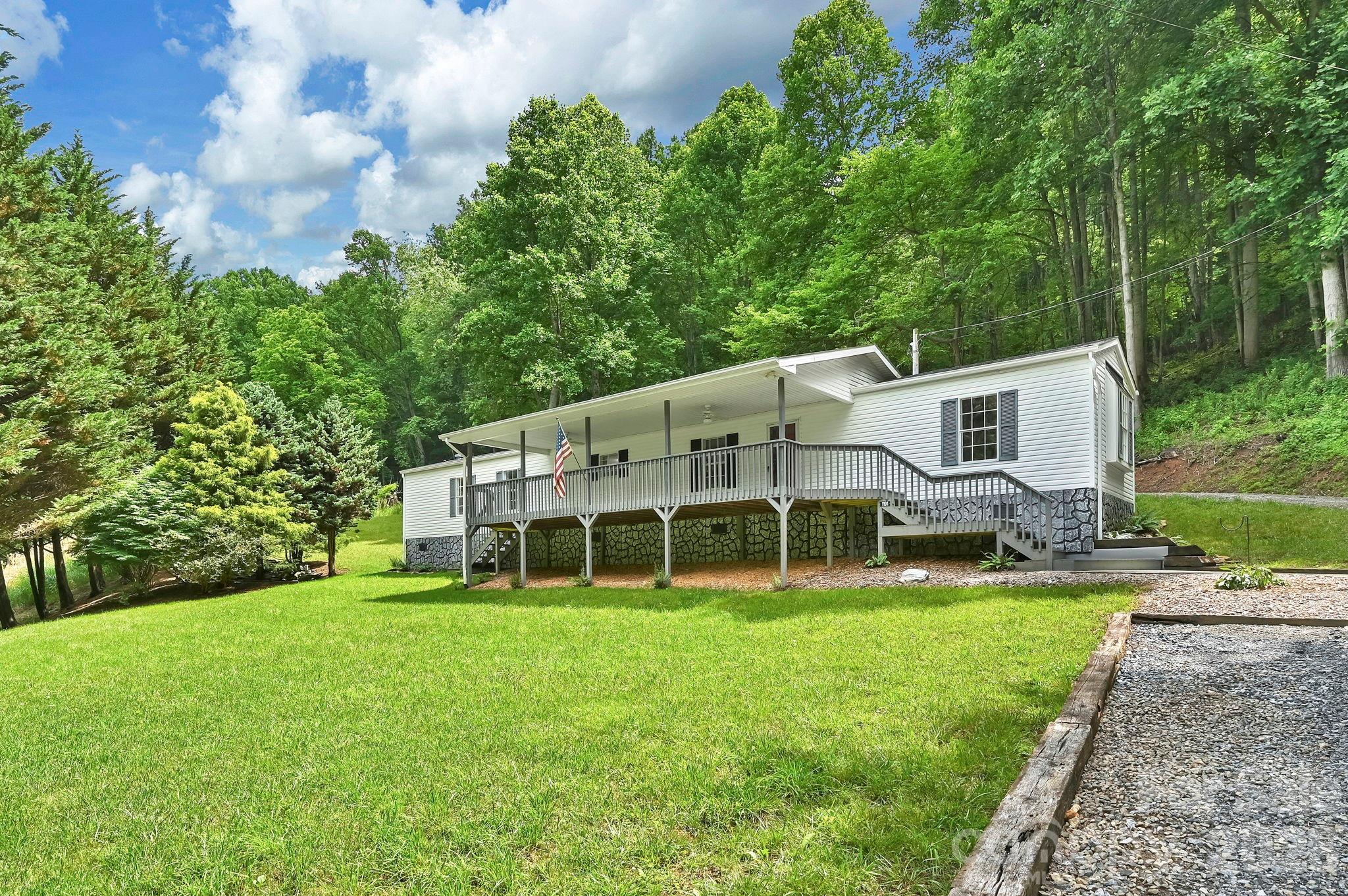 1191 Fisher Branch Road — Marshall