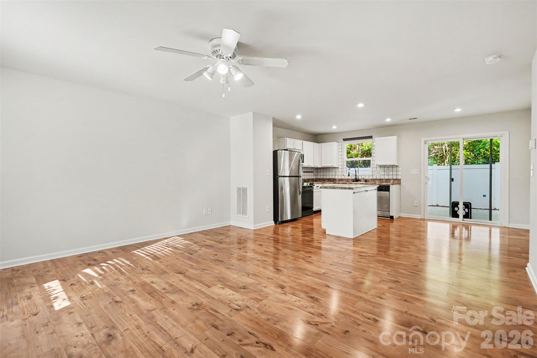1602 Joseph Hewes Court — Charlotte
