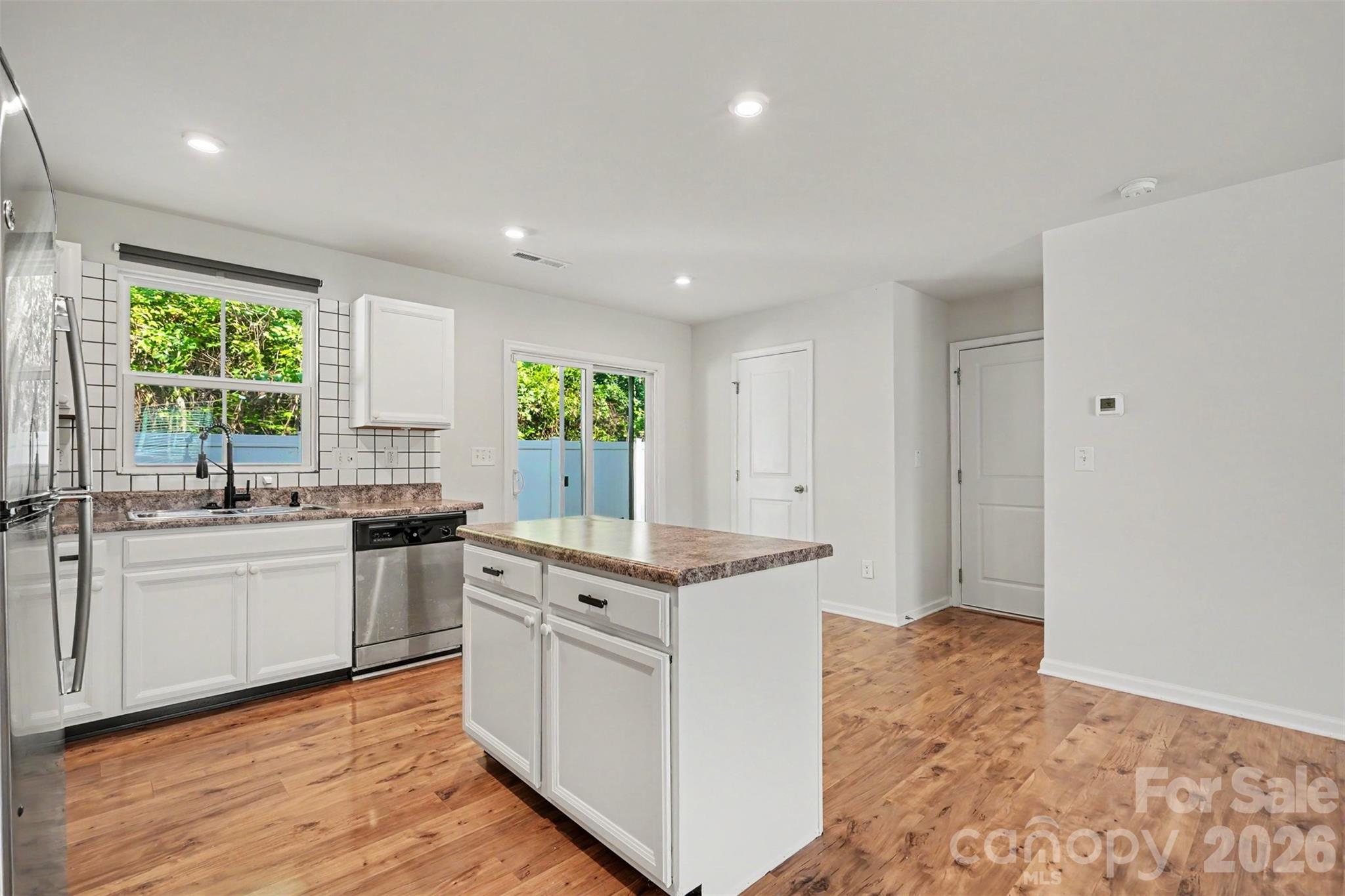 1602 Joseph Hewes Court — Charlotte