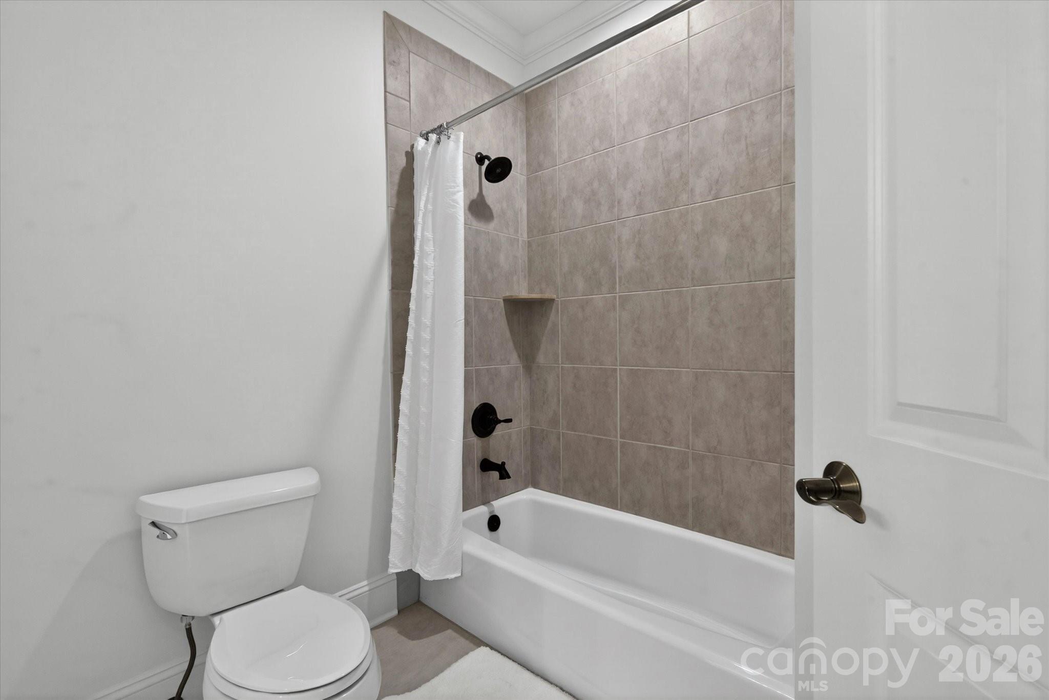 8709 Victory Gallop Court — Waxhaw