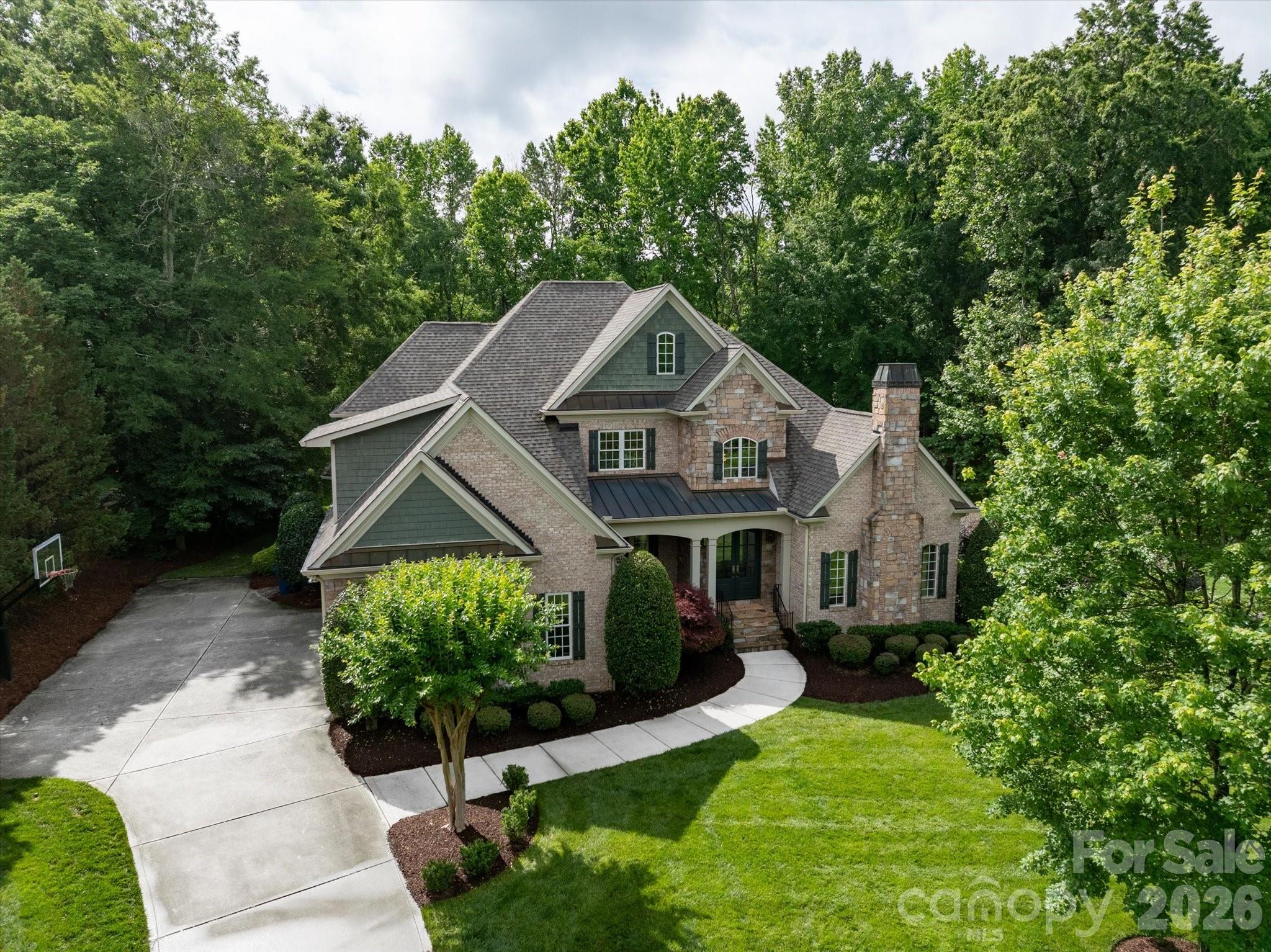 8709 Victory Gallop Court — Waxhaw