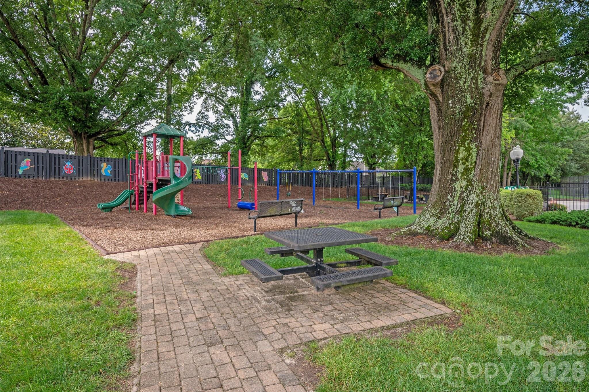 8709 Victory Gallop Court — Waxhaw
