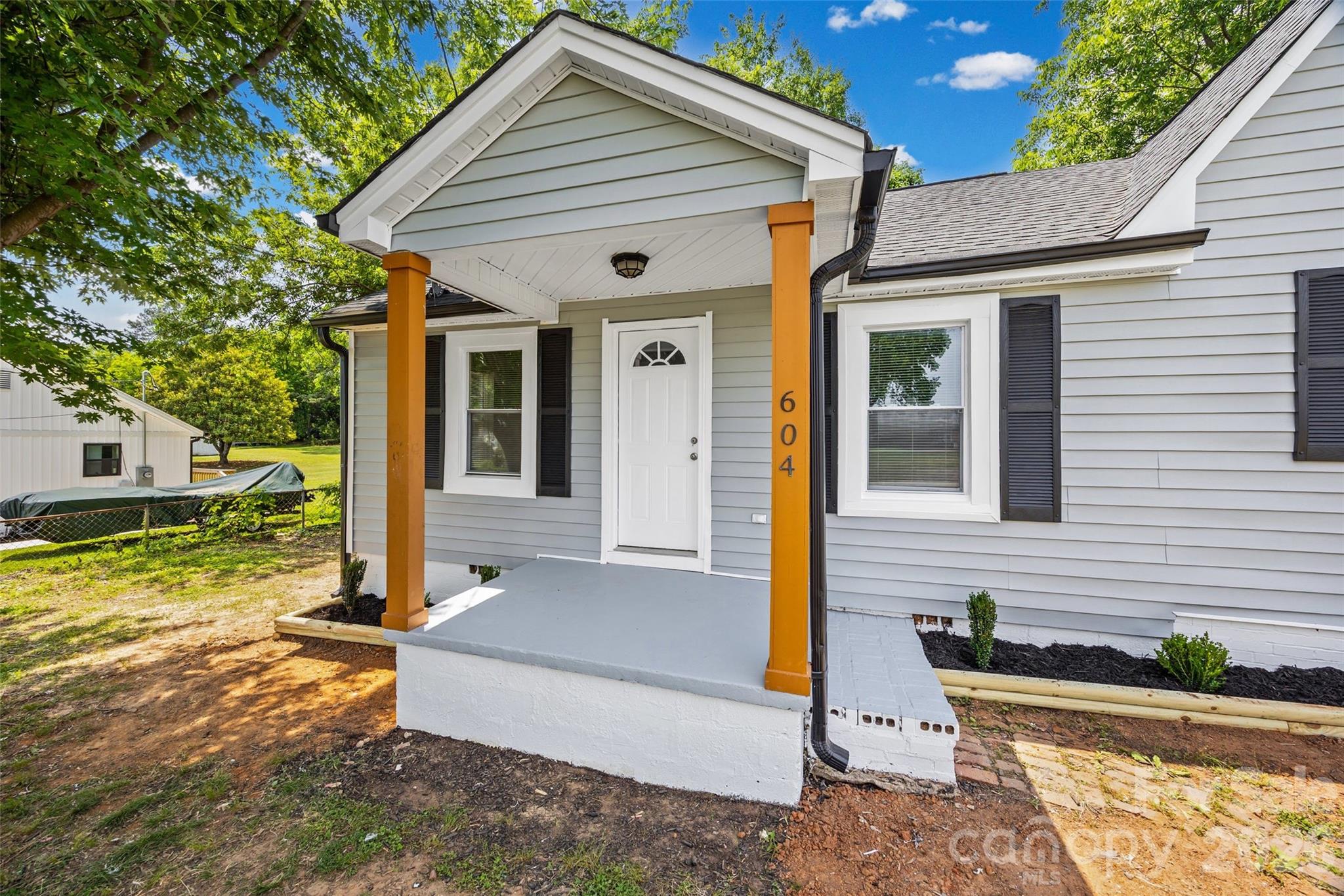 604 Mauney Avenue — Kings Mountain