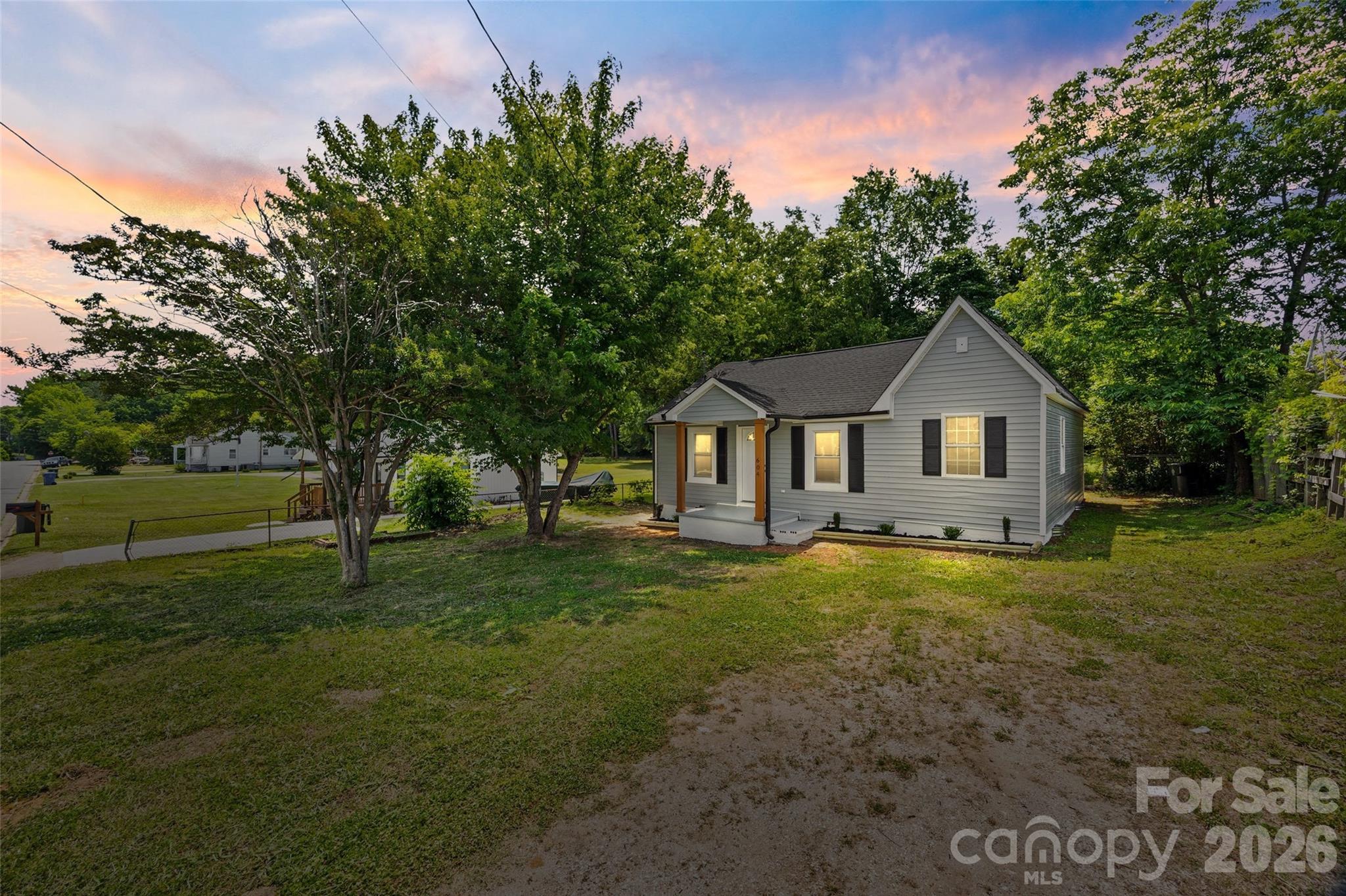 604 Mauney Avenue — Kings Mountain