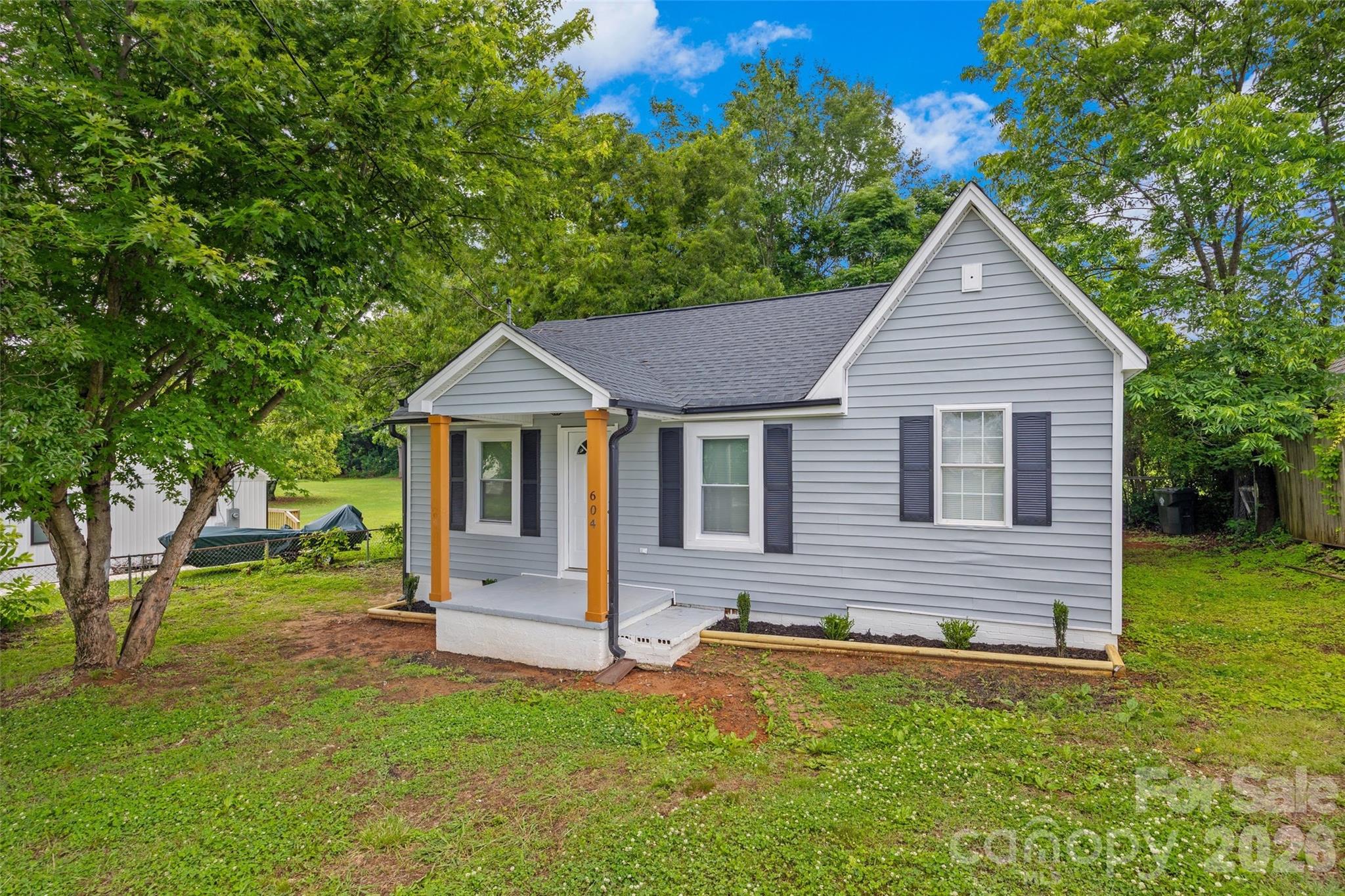 604 Mauney Avenue — Kings Mountain