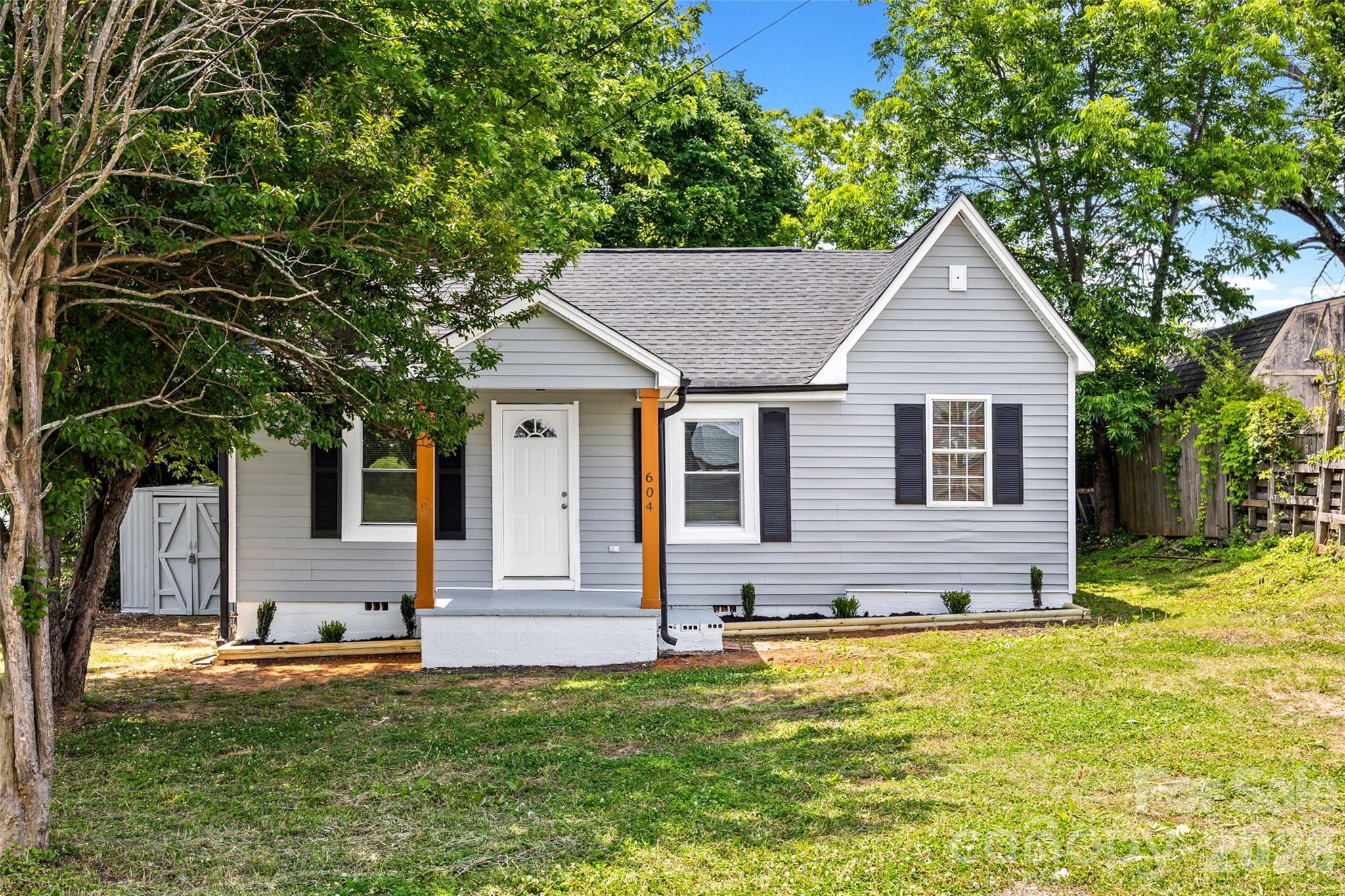 604 Mauney Avenue — Kings Mountain