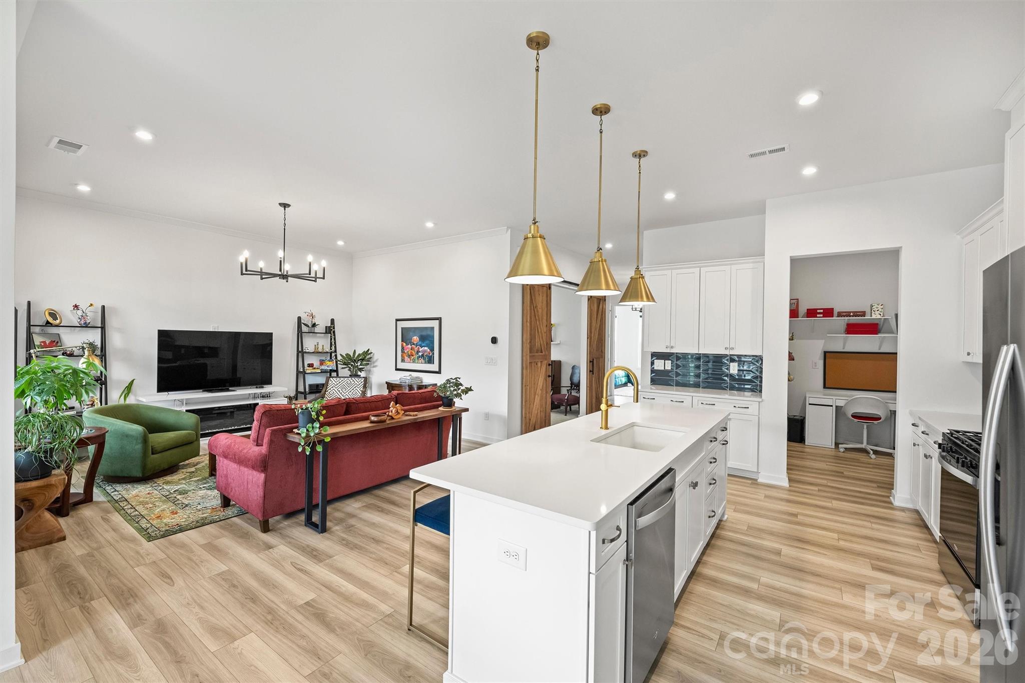 8044 Brookbank Drive — Charlotte