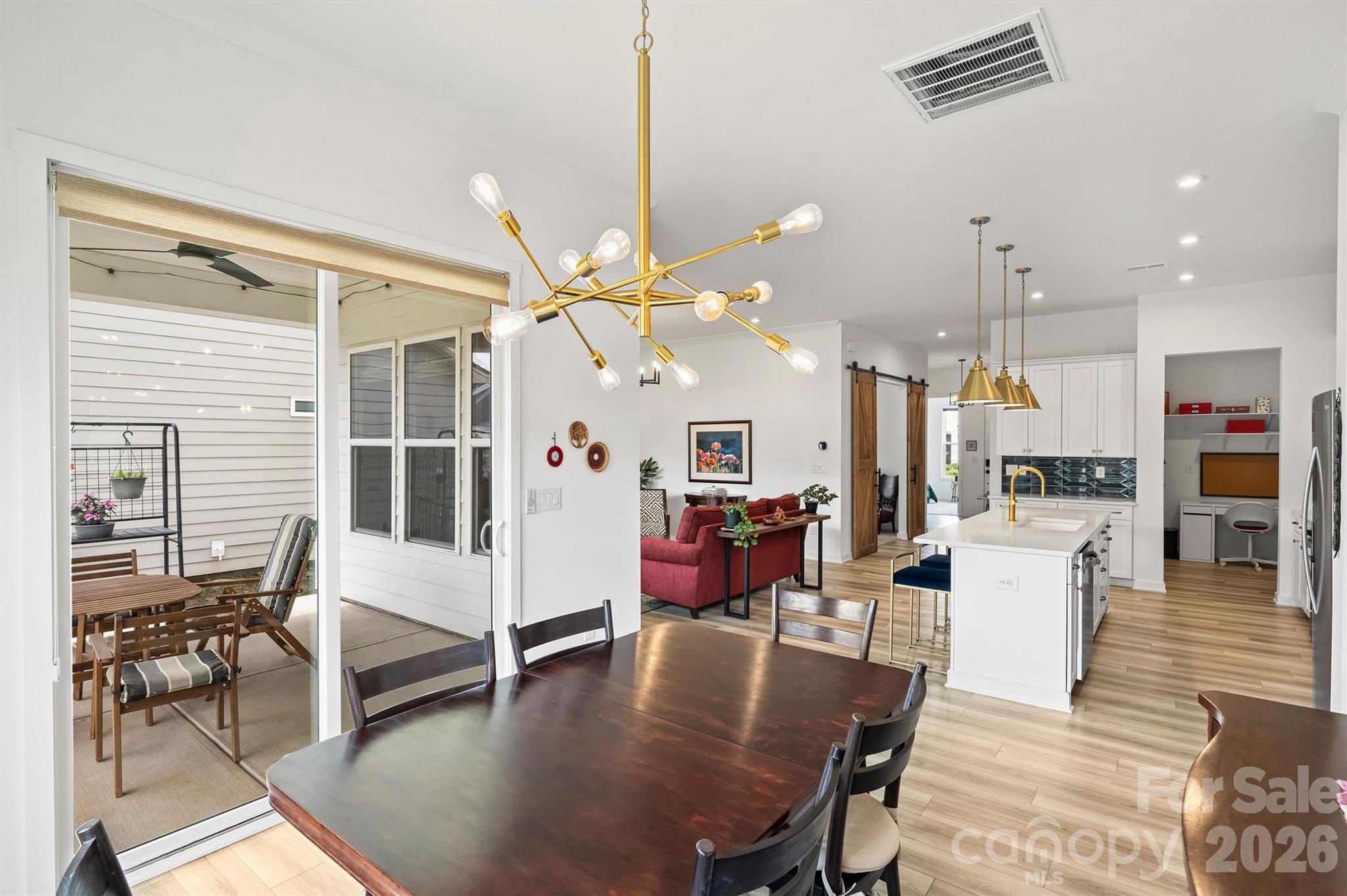 8044 Brookbank Drive — Charlotte