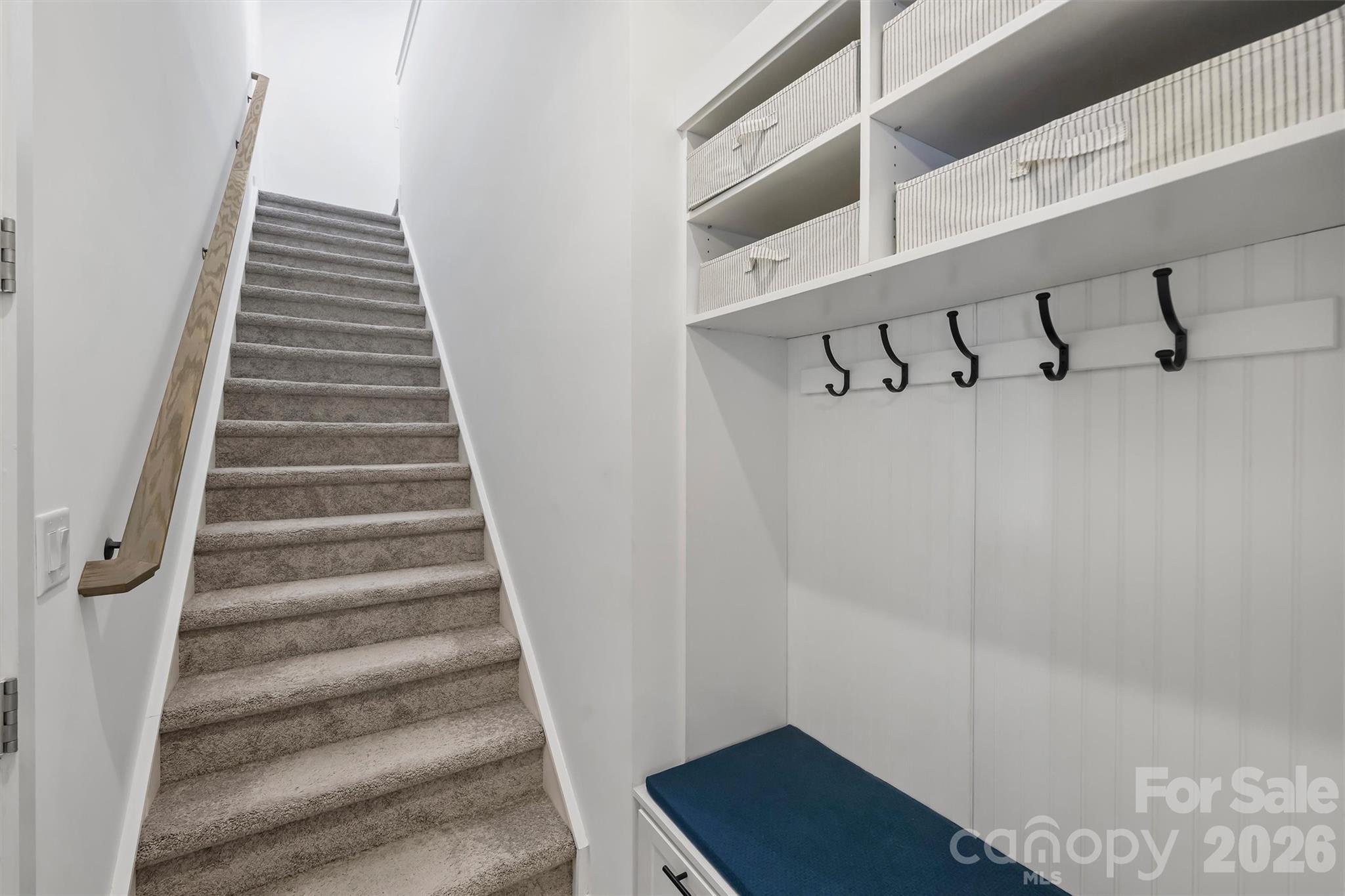 8044 Brookbank Drive — Charlotte