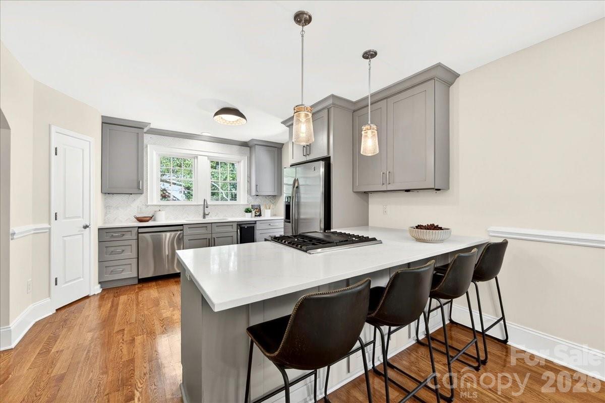 1333 Woodland Drive — Charlotte