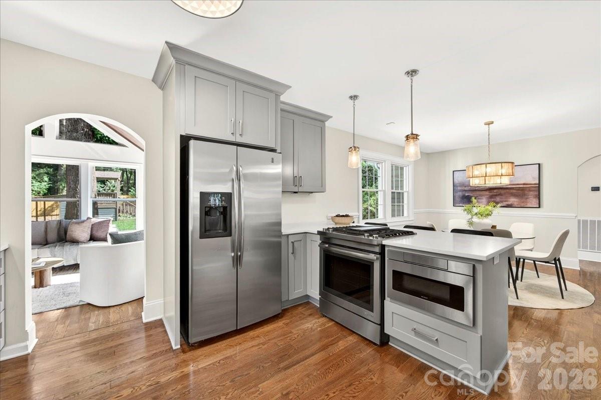 1333 Woodland Drive — Charlotte