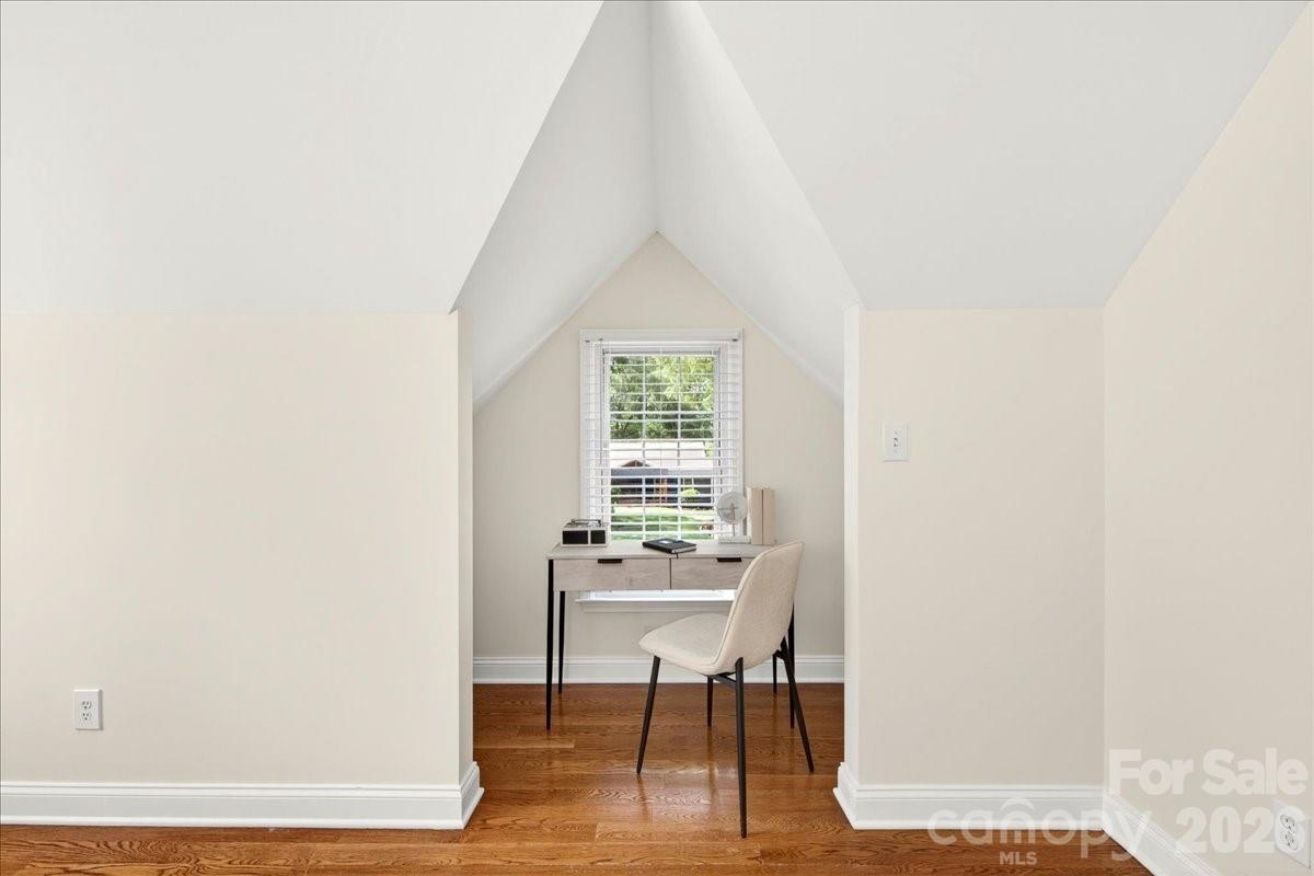 1333 Woodland Drive — Charlotte
