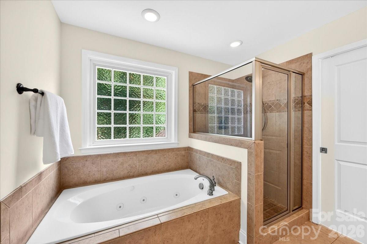 1333 Woodland Drive — Charlotte