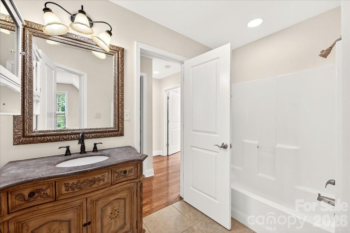 1333 Woodland Drive — Charlotte