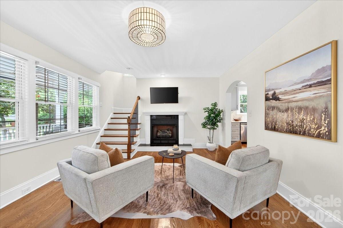 1333 Woodland Drive — Charlotte