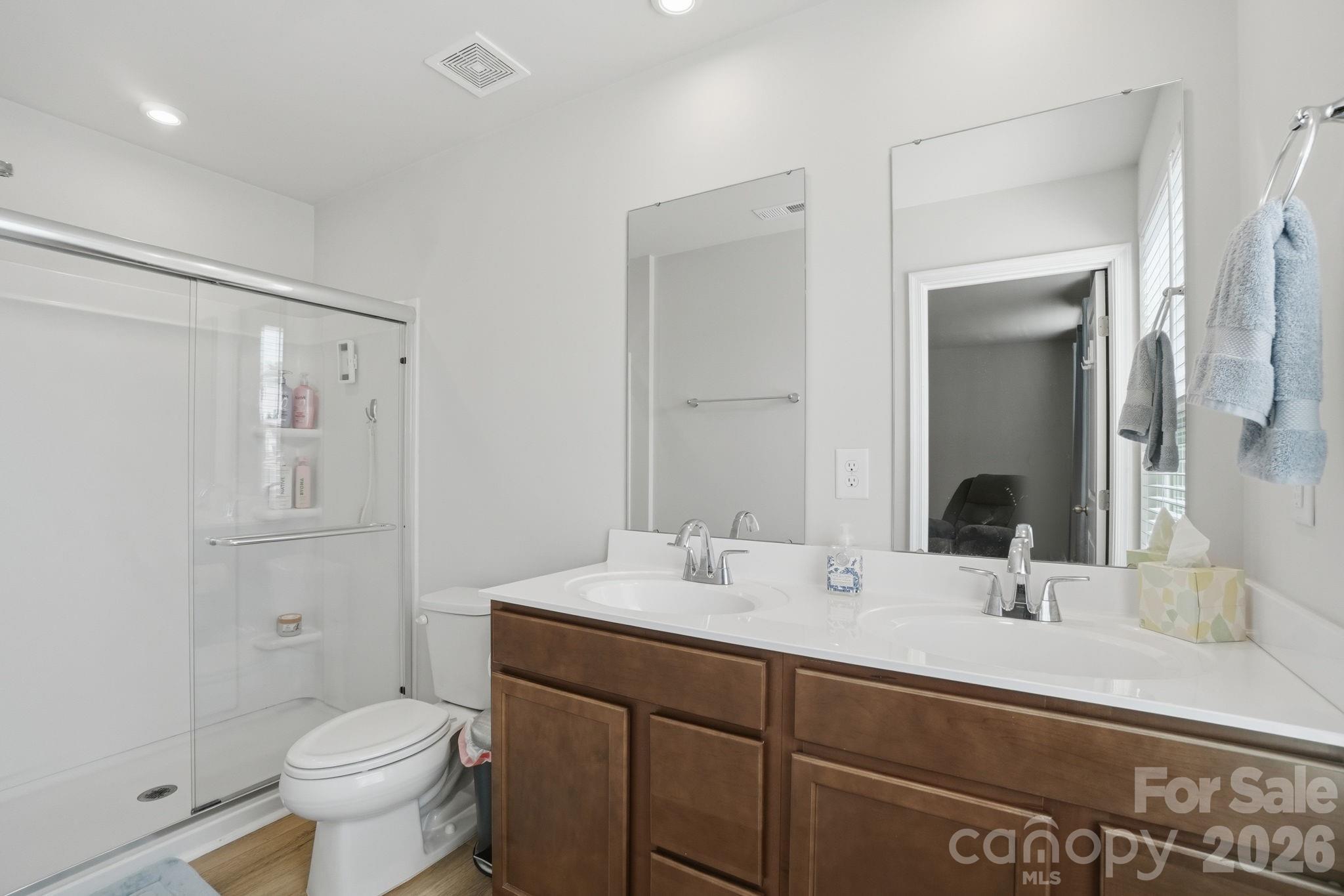 1621 Gutter Branch Drive — Charlotte