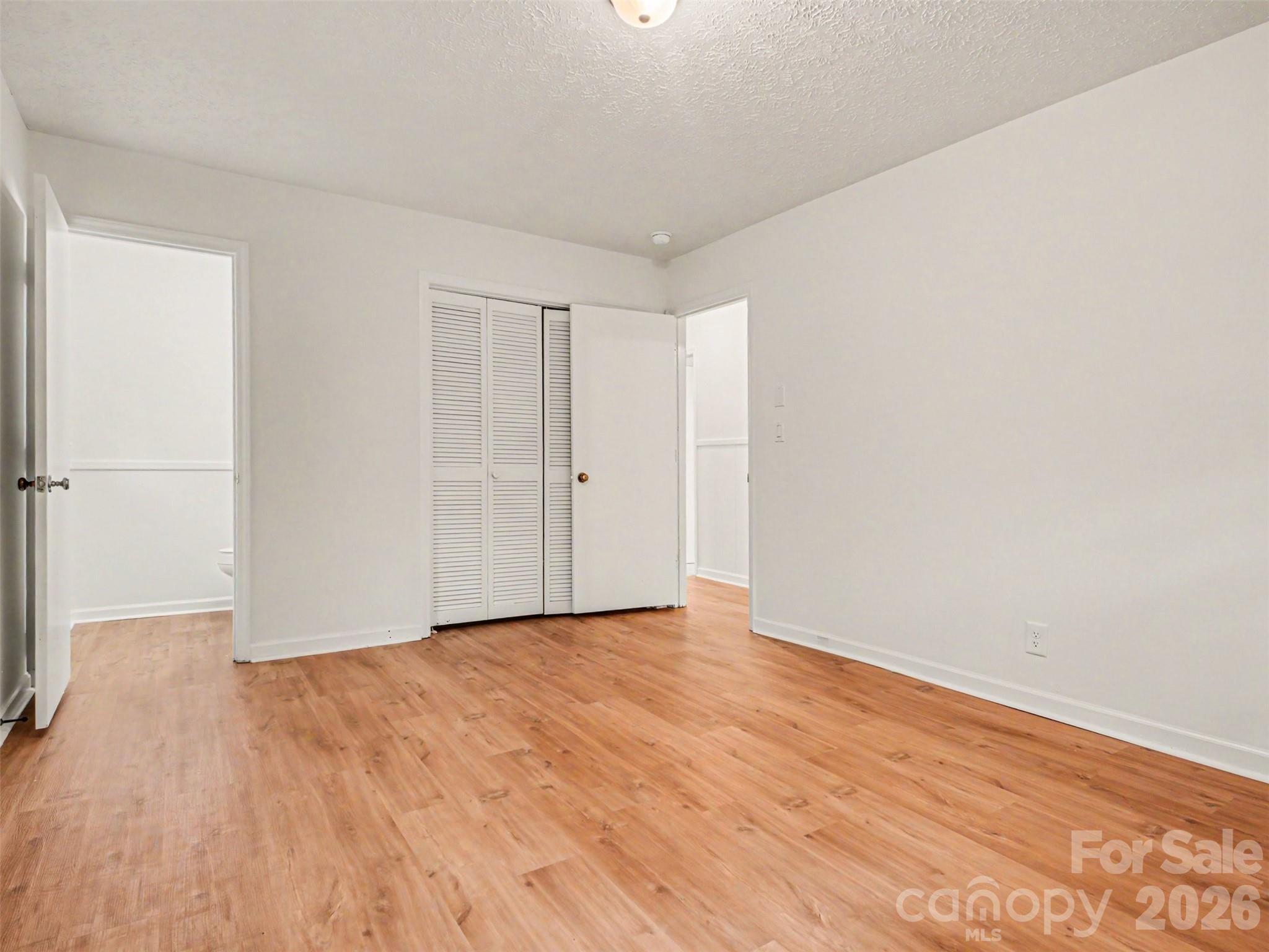 211 Lakeview Road — Cherryville