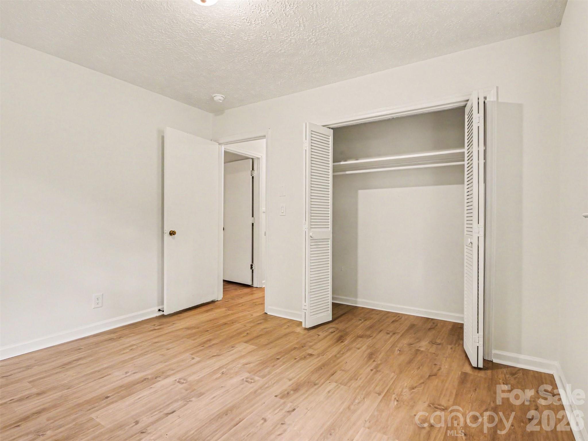 211 Lakeview Road — Cherryville