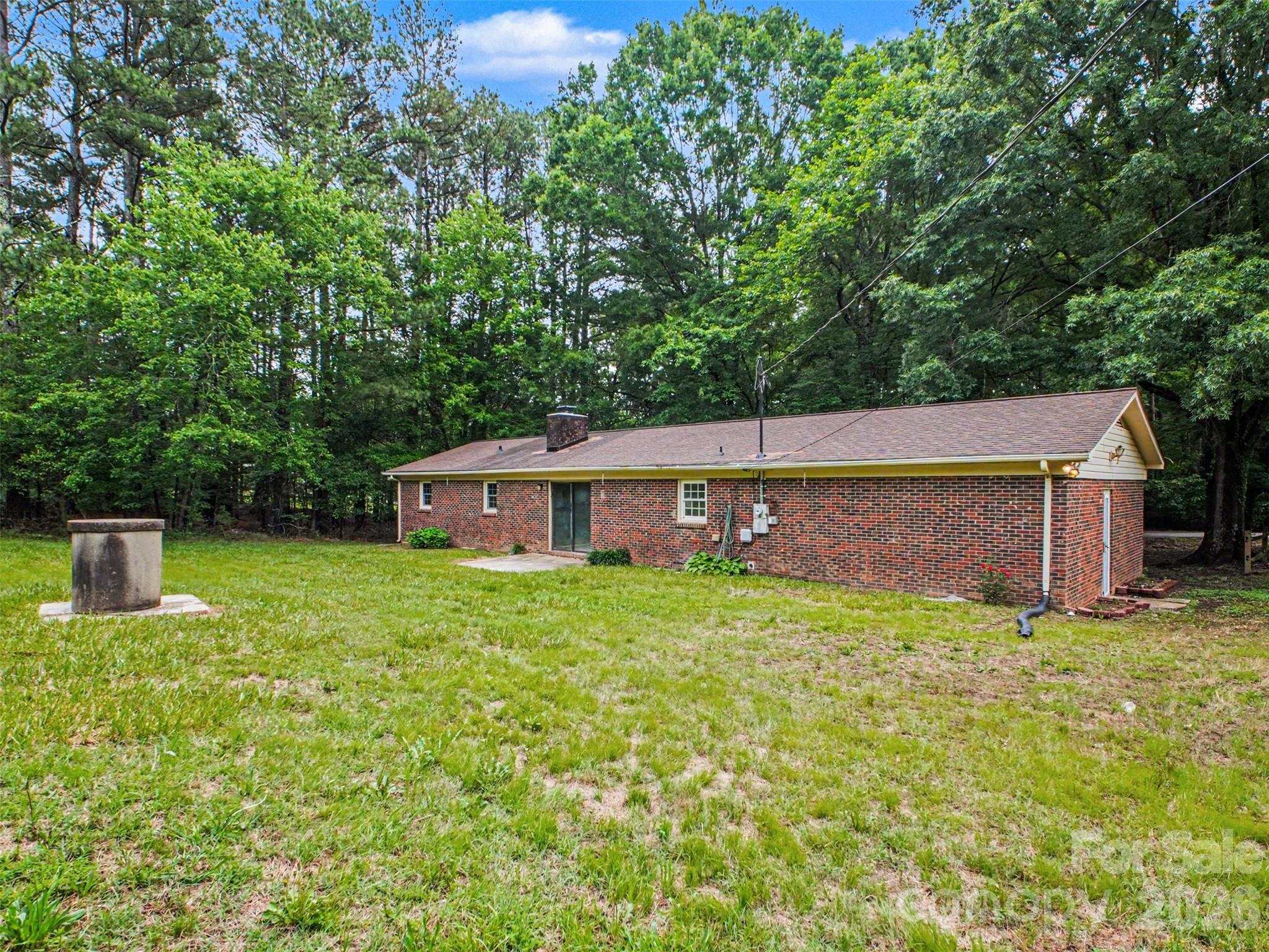 211 Lakeview Road — Cherryville