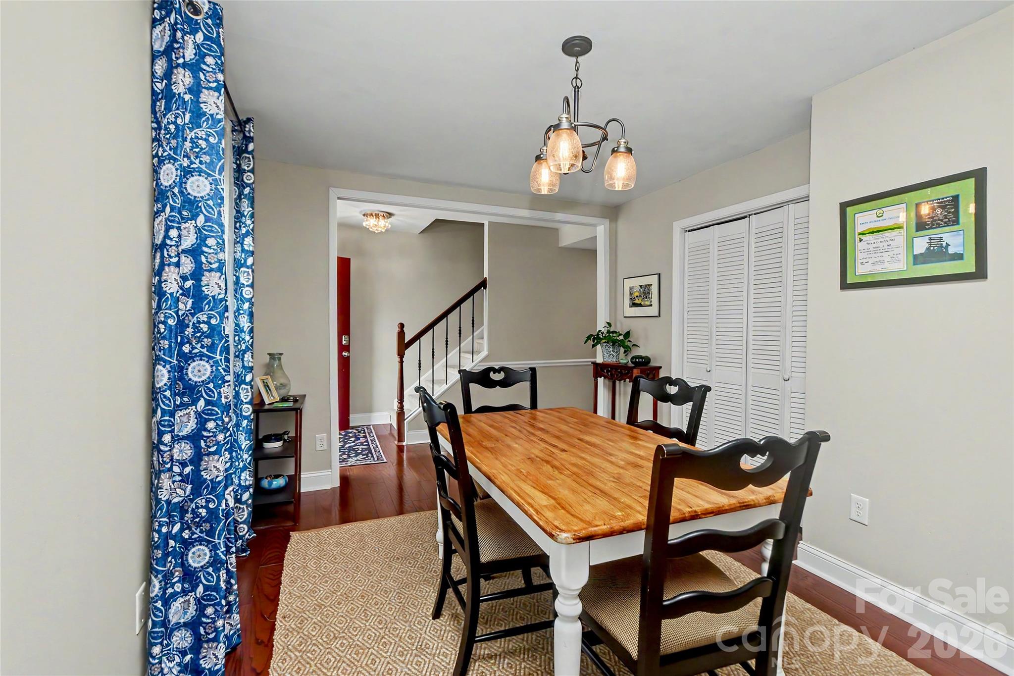 8333 Knights Bridge Road — Charlotte