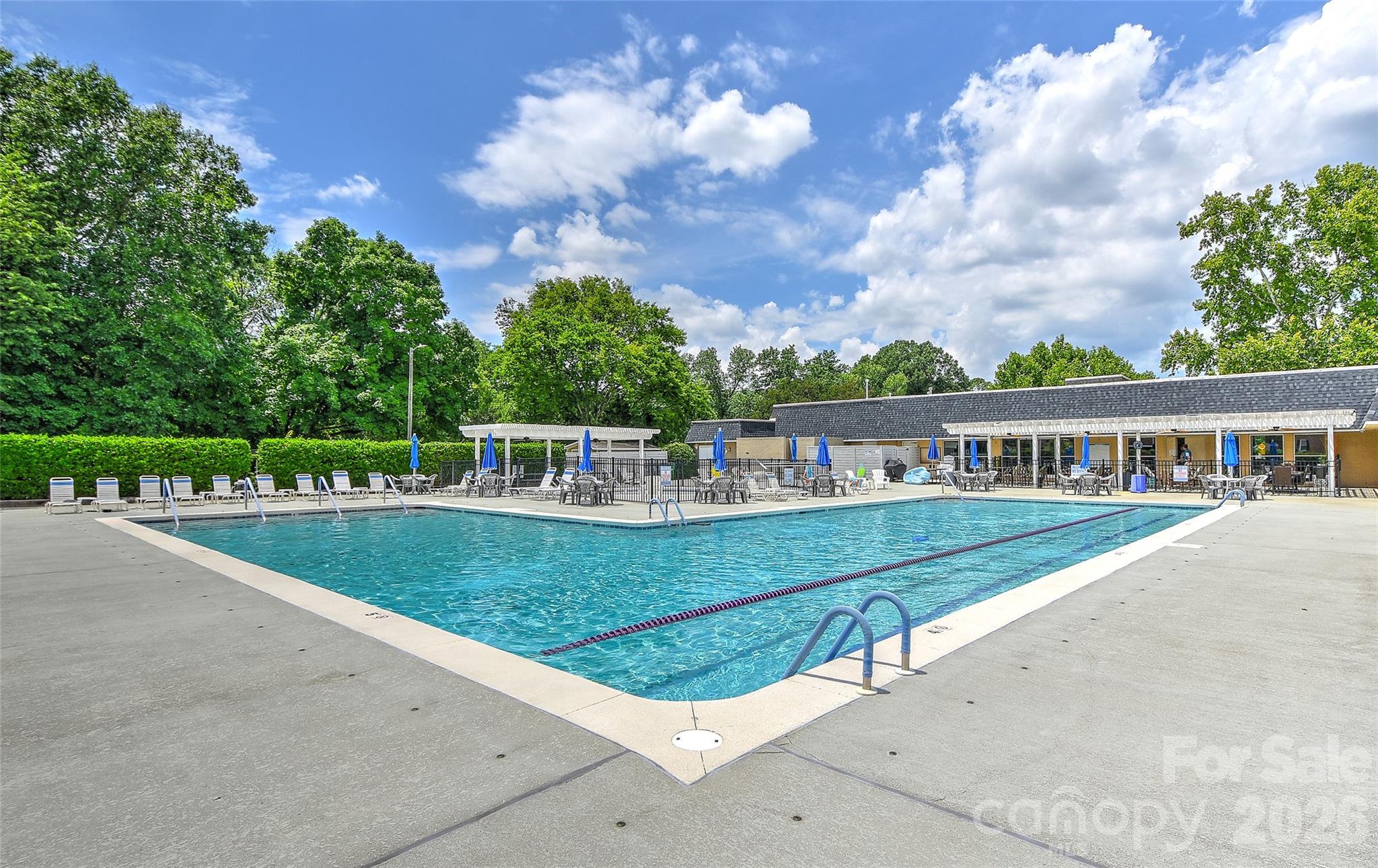 8333 Knights Bridge Road — Charlotte