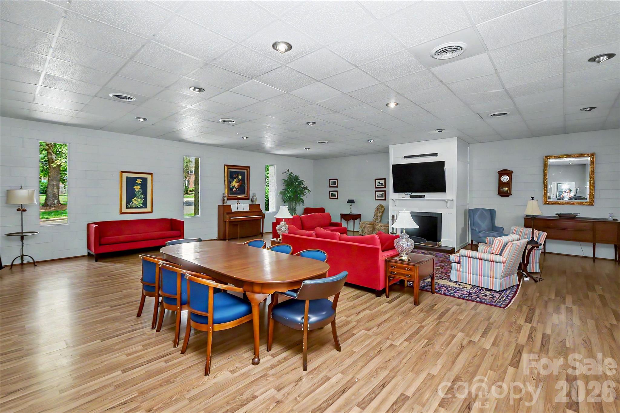 8333 Knights Bridge Road — Charlotte