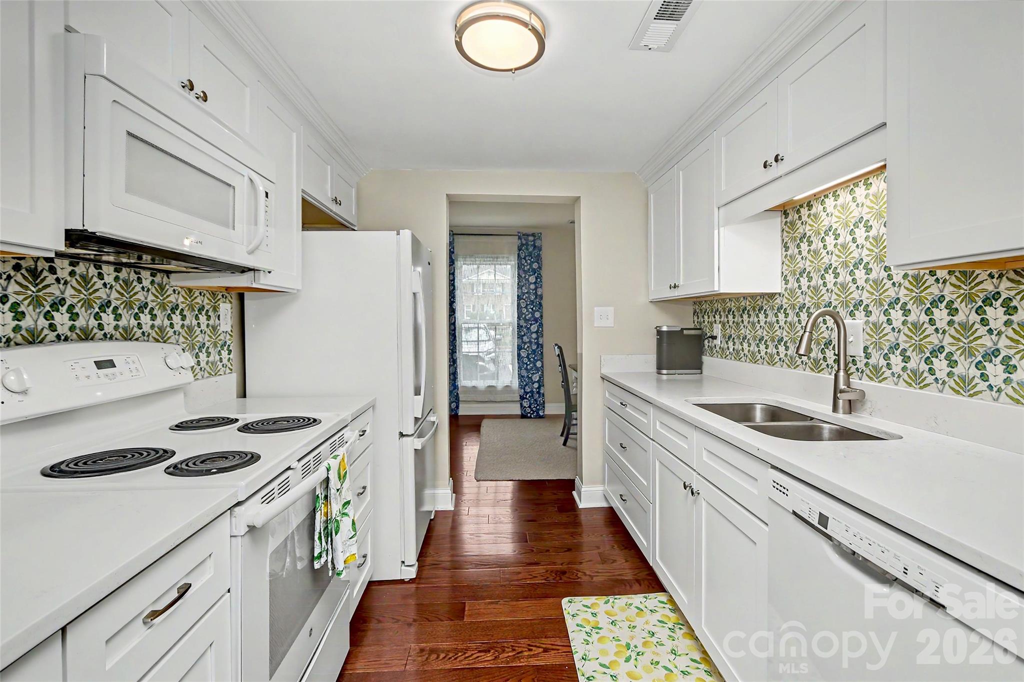 8333 Knights Bridge Road — Charlotte
