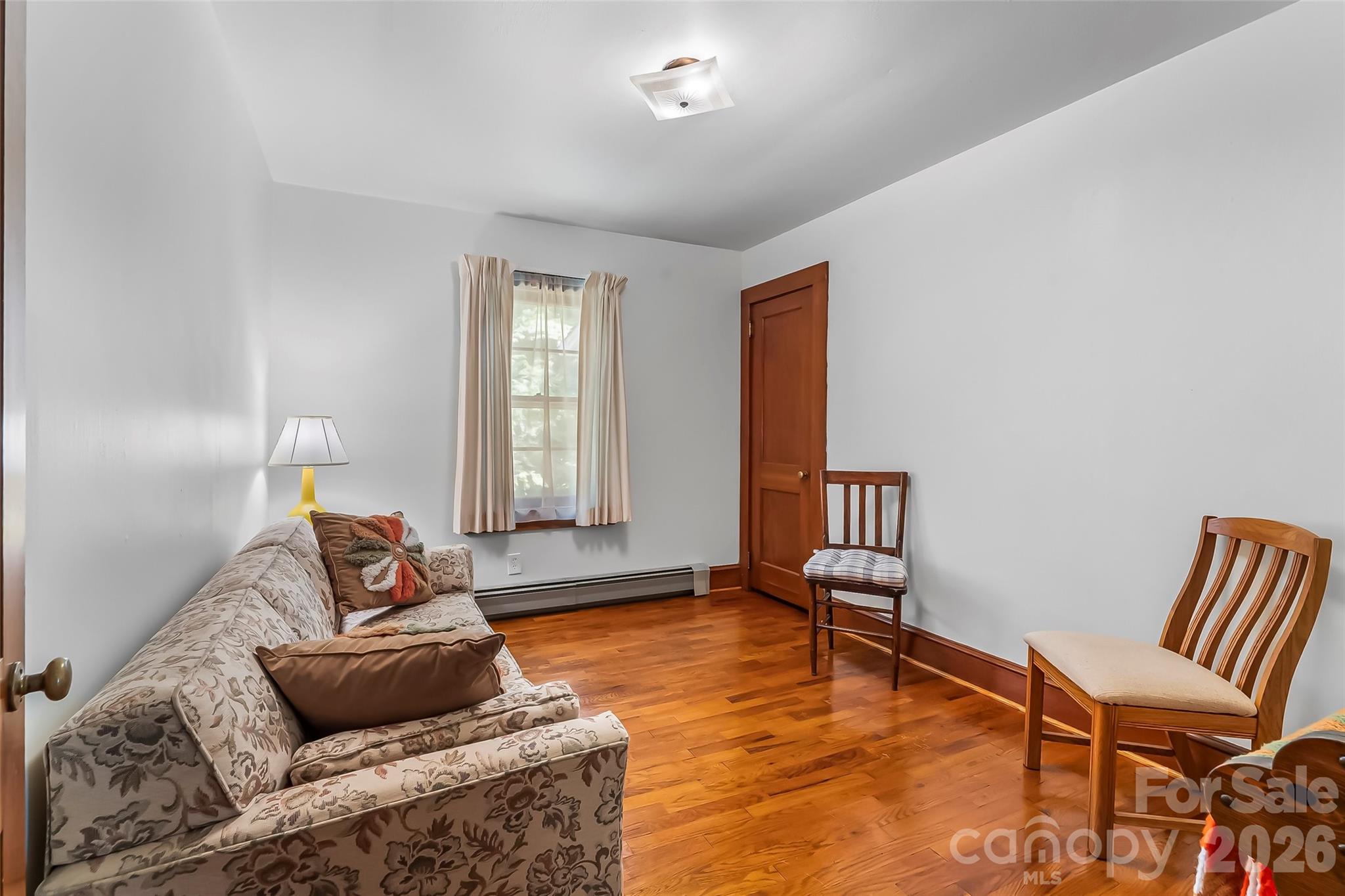 127 Stafford Road — Spruce Pine