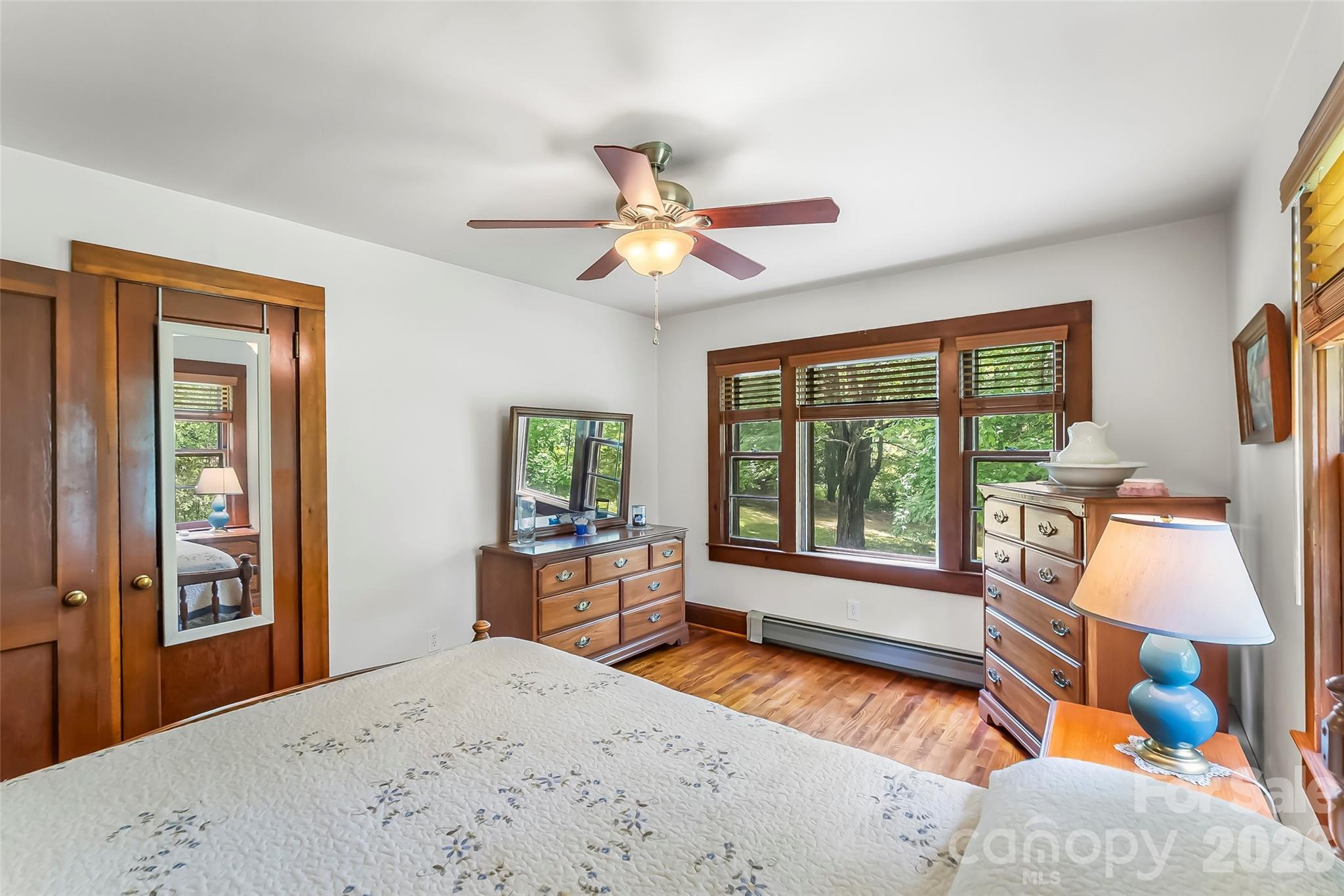 127 Stafford Road — Spruce Pine