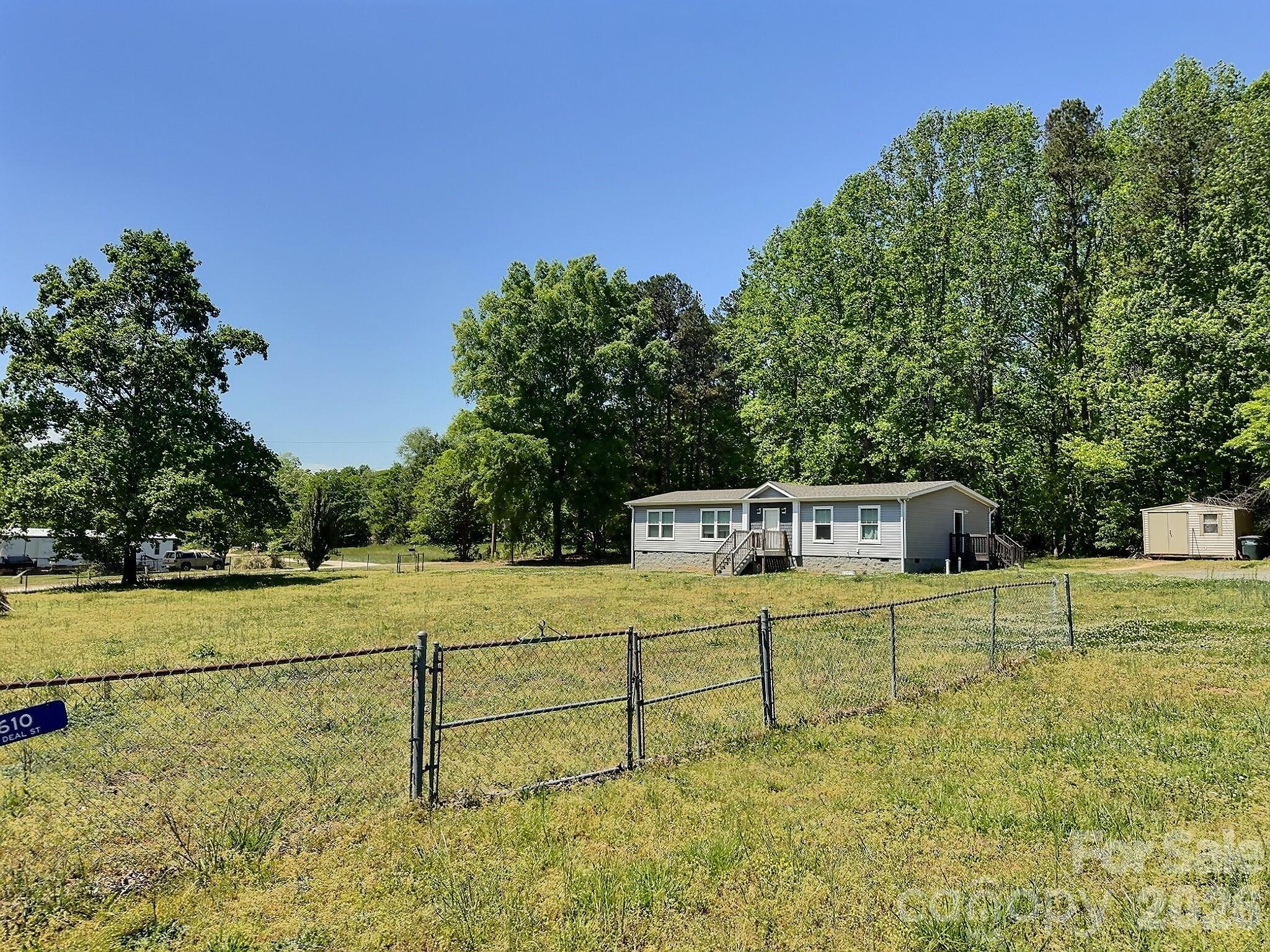 610 Deal Street S — Landis