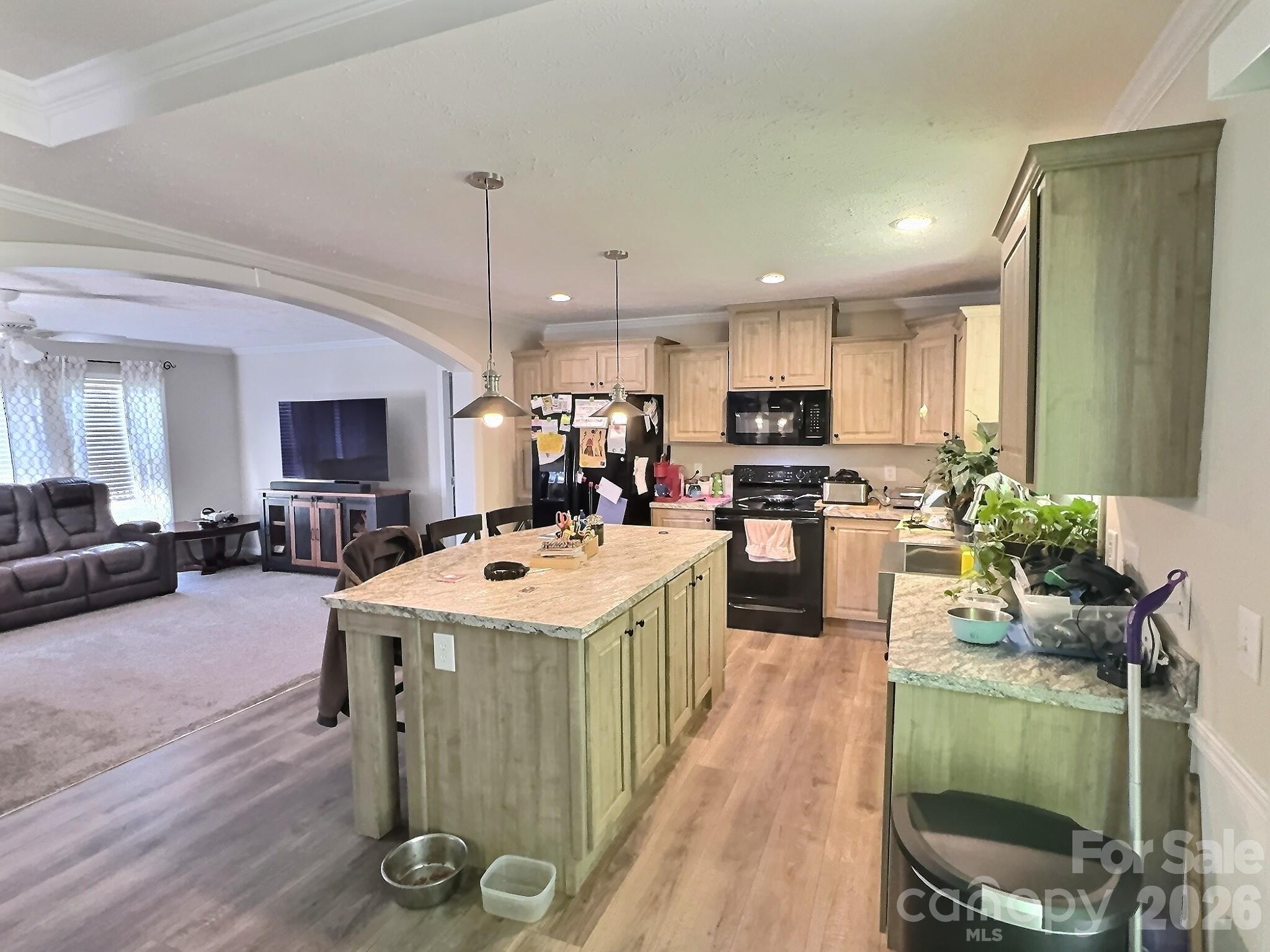 610 Deal Street S — Landis
