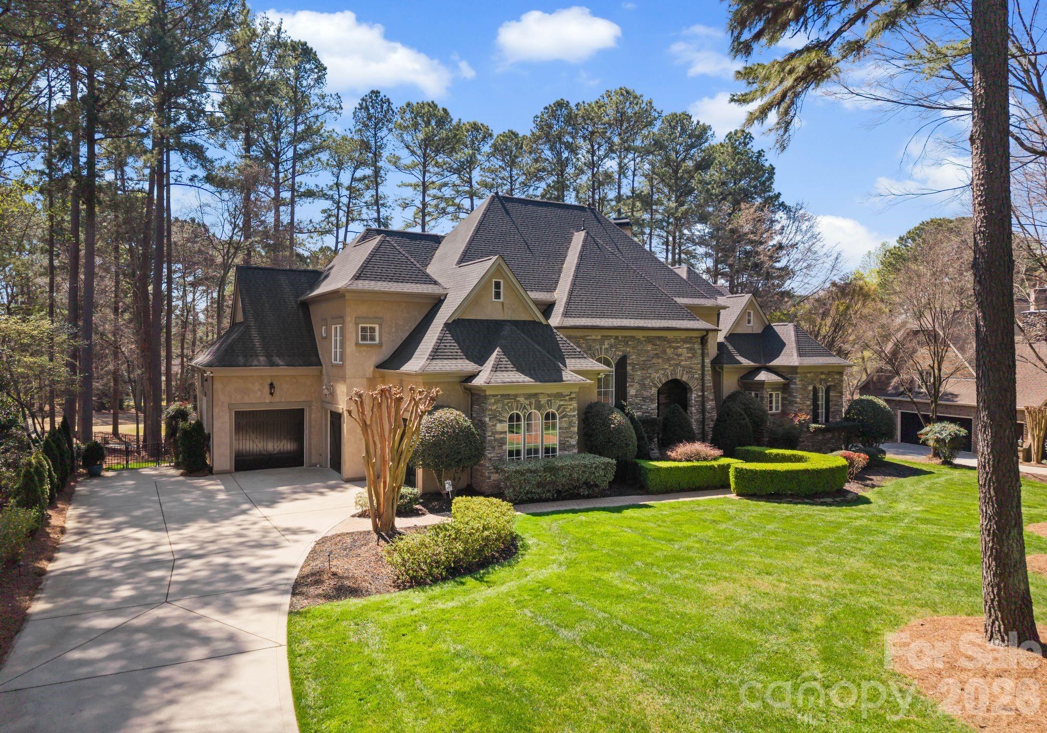 129 Marstons Mill Drive — Mooresville