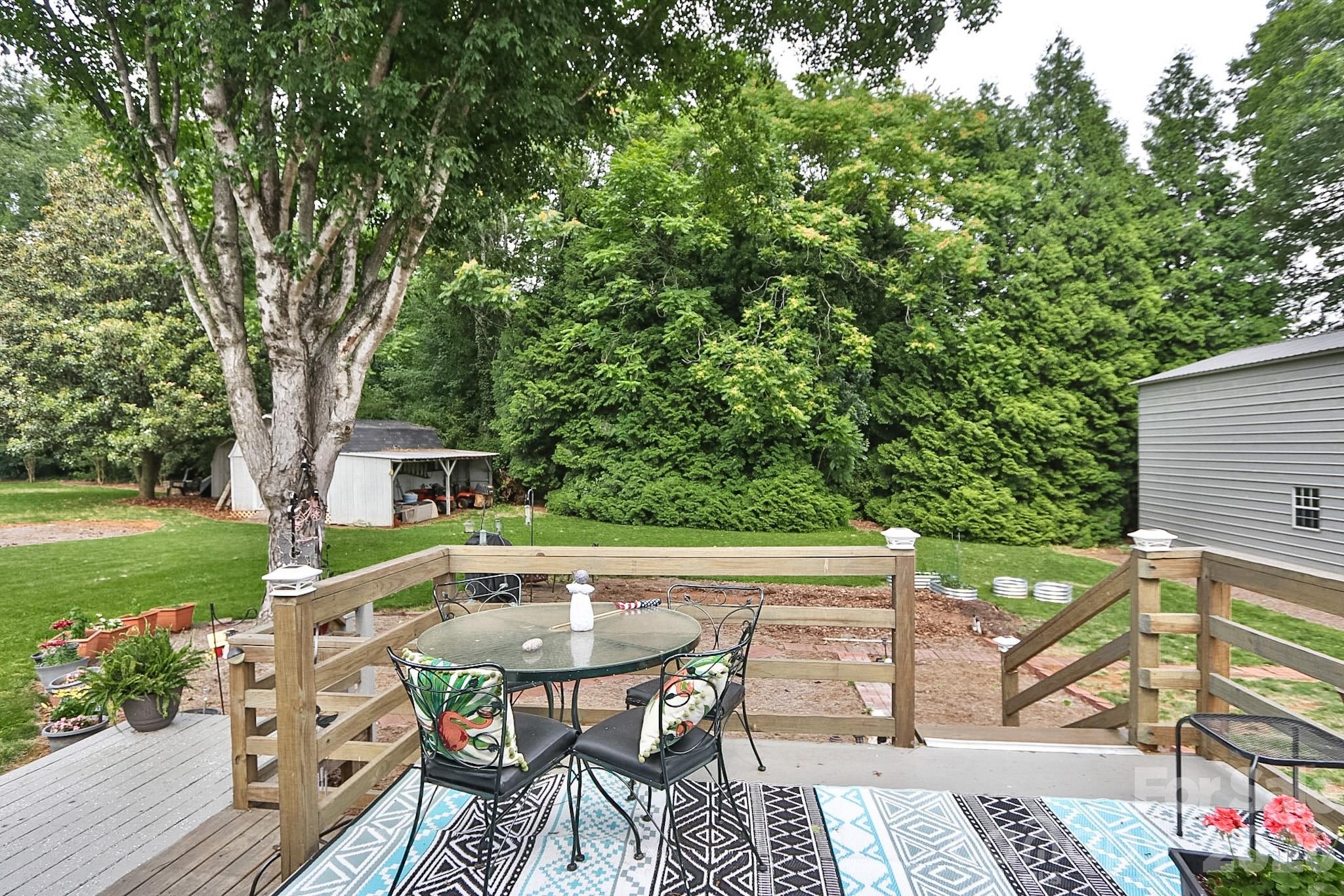 167 Speas Avenue — Boonville
