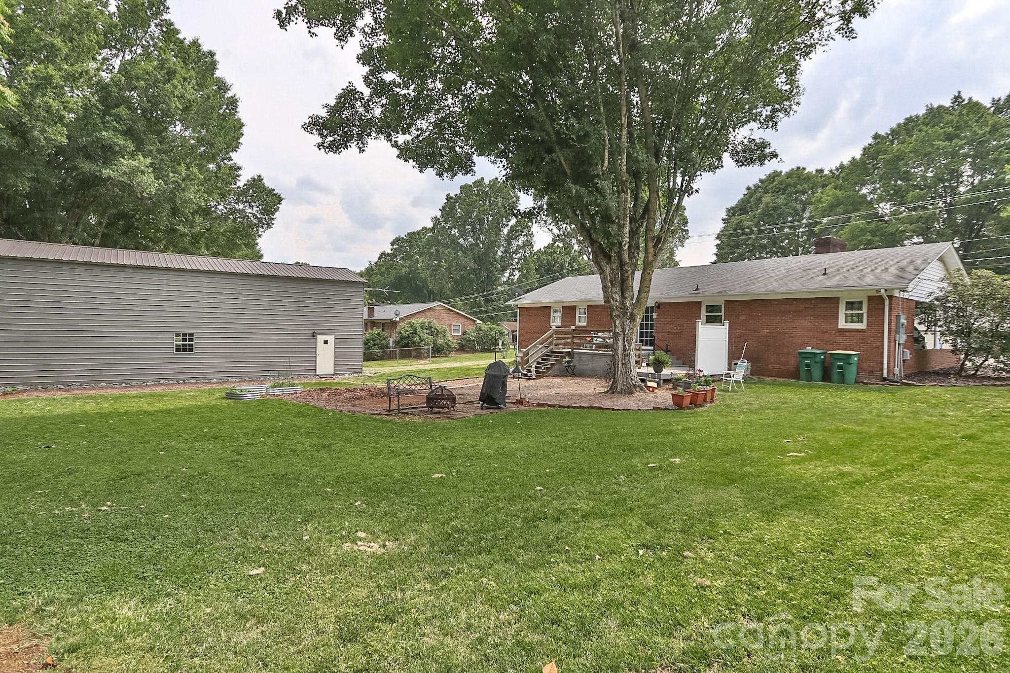 167 Speas Avenue — Boonville