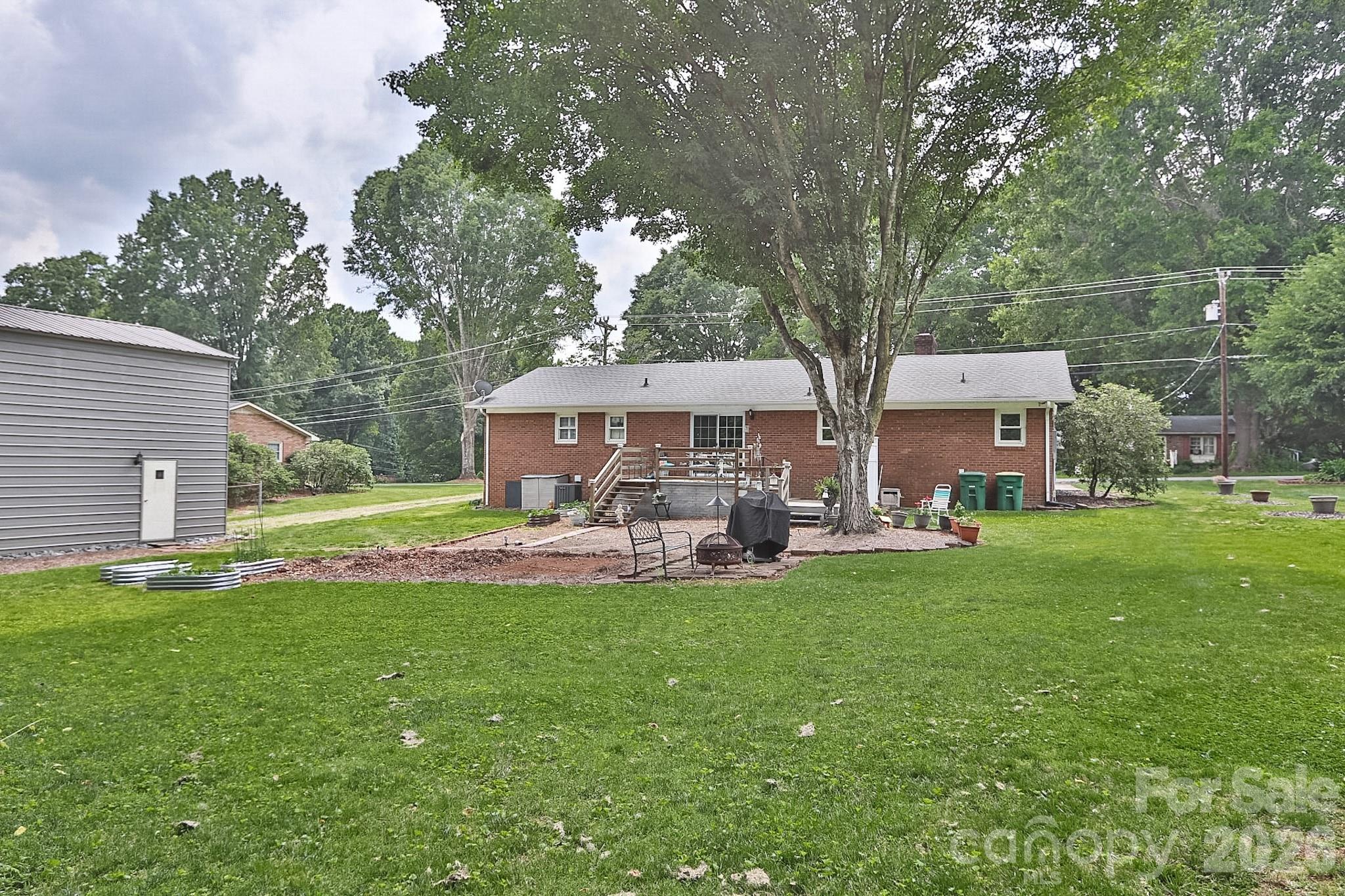 167 Speas Avenue — Boonville