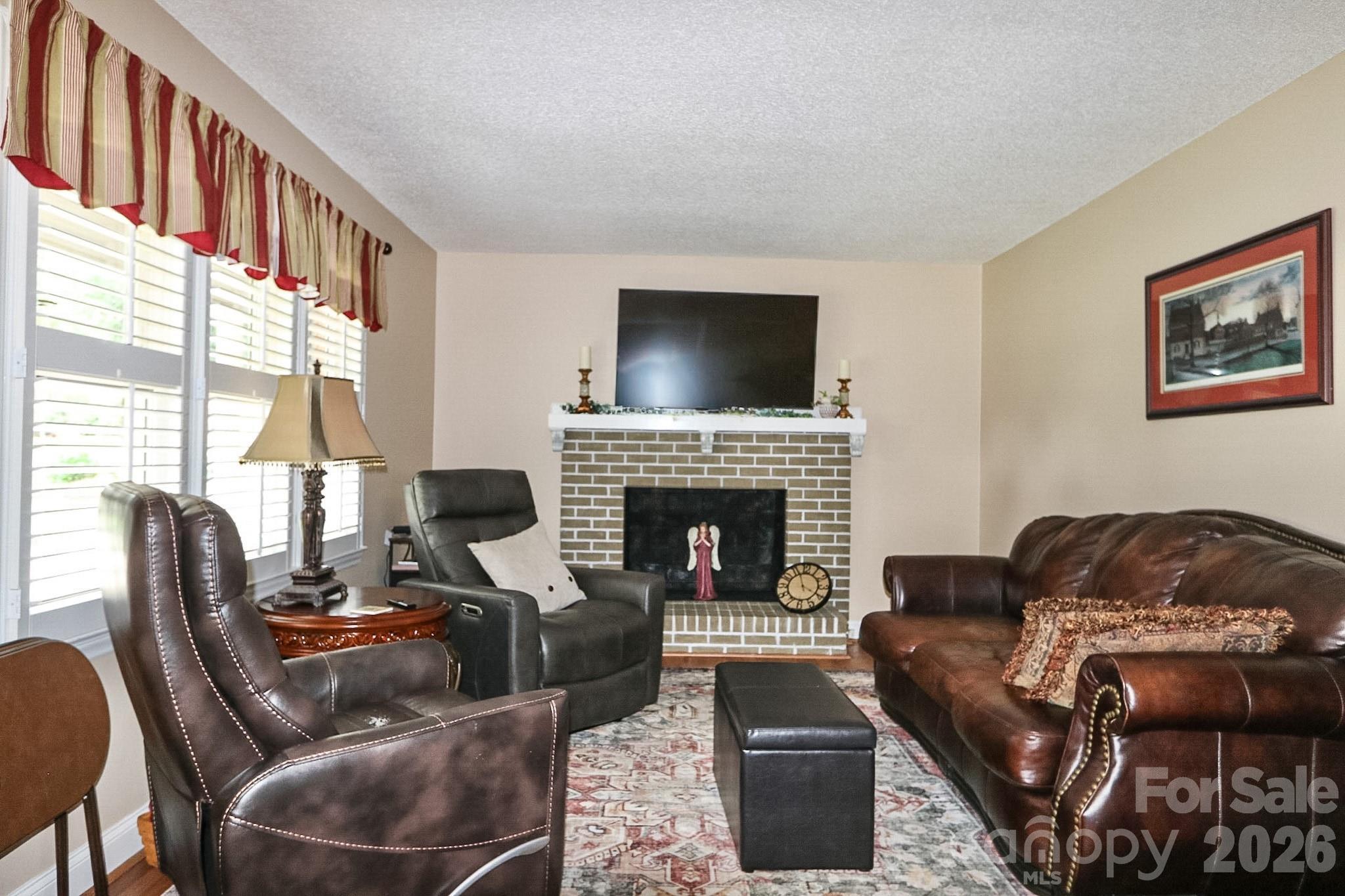 167 Speas Avenue — Boonville