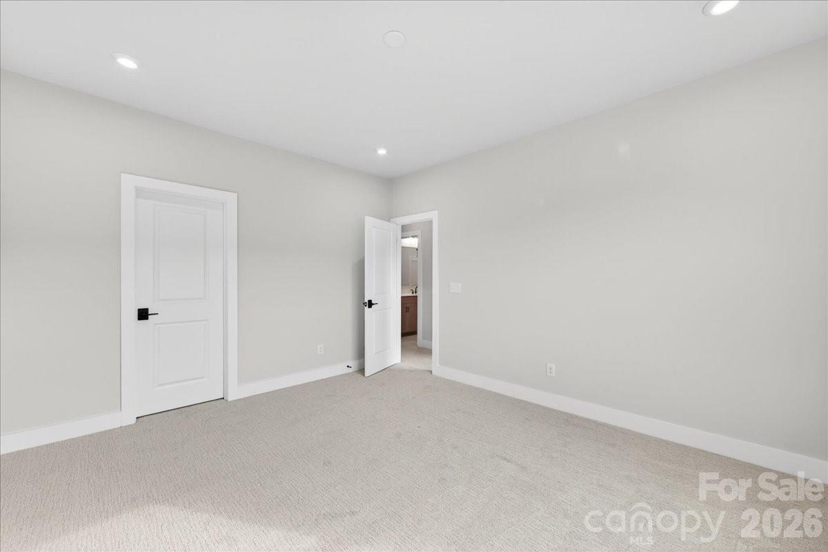95 Seven Oaks Landing — Belmont