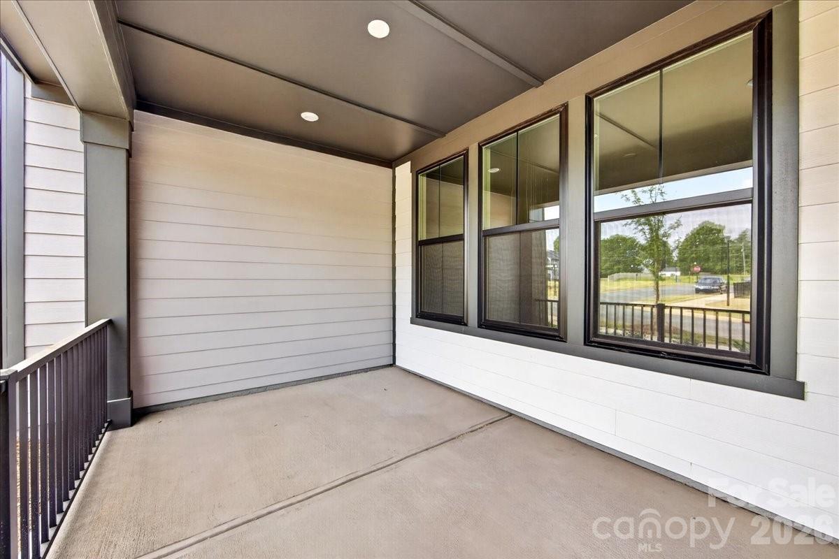 95 Seven Oaks Landing — Belmont