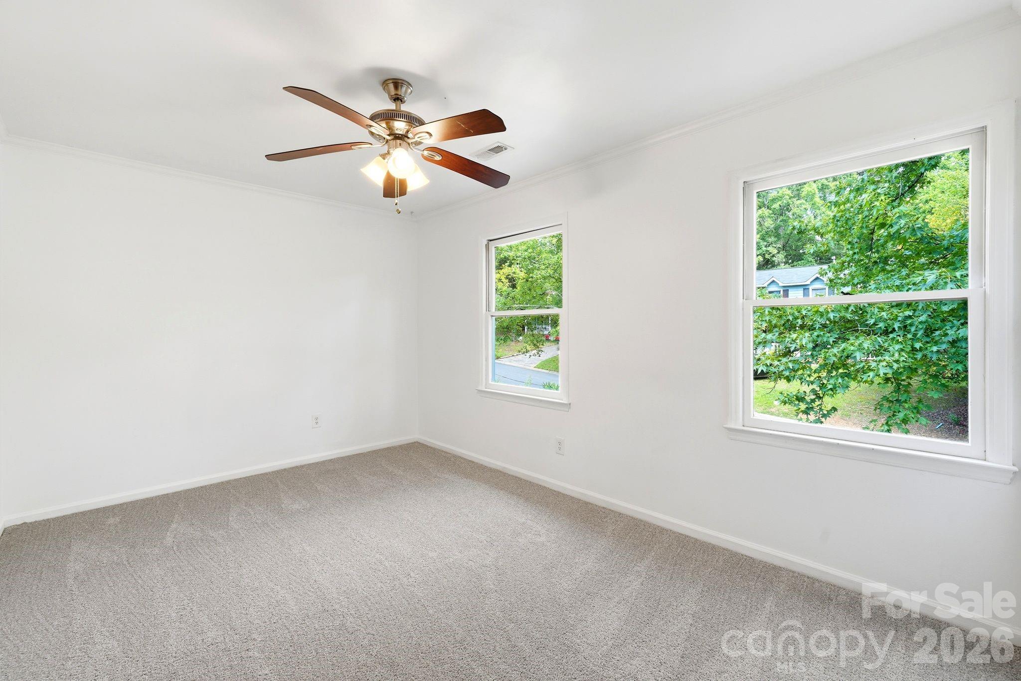 2819 Royal Ridge Lane — Charlotte
