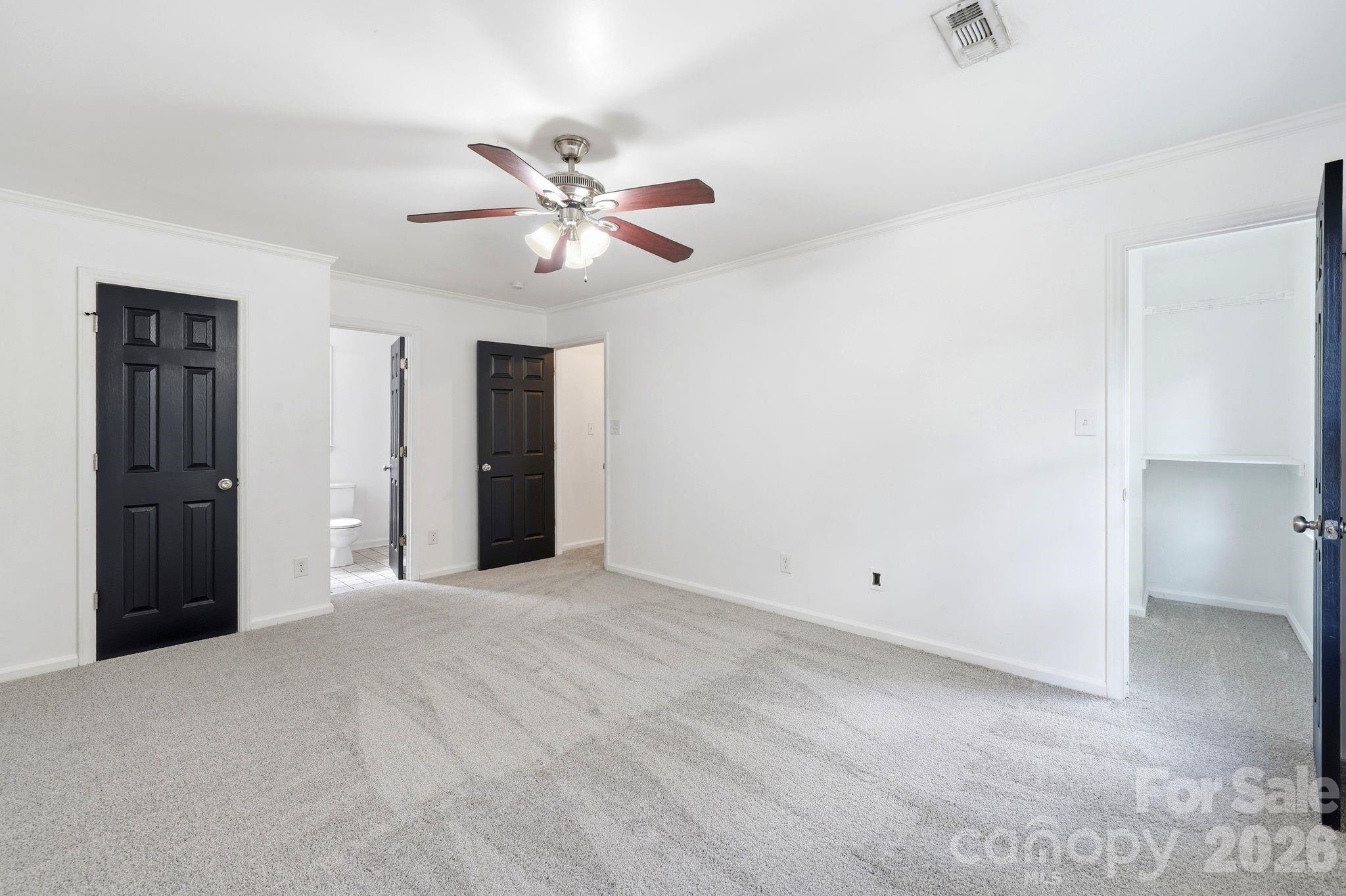 2819 Royal Ridge Lane — Charlotte