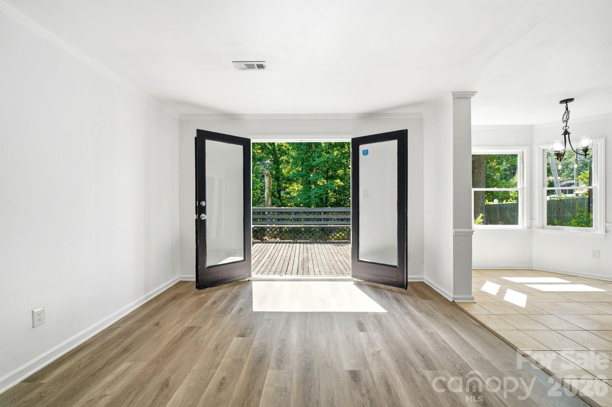 2819 Royal Ridge Lane — Charlotte
