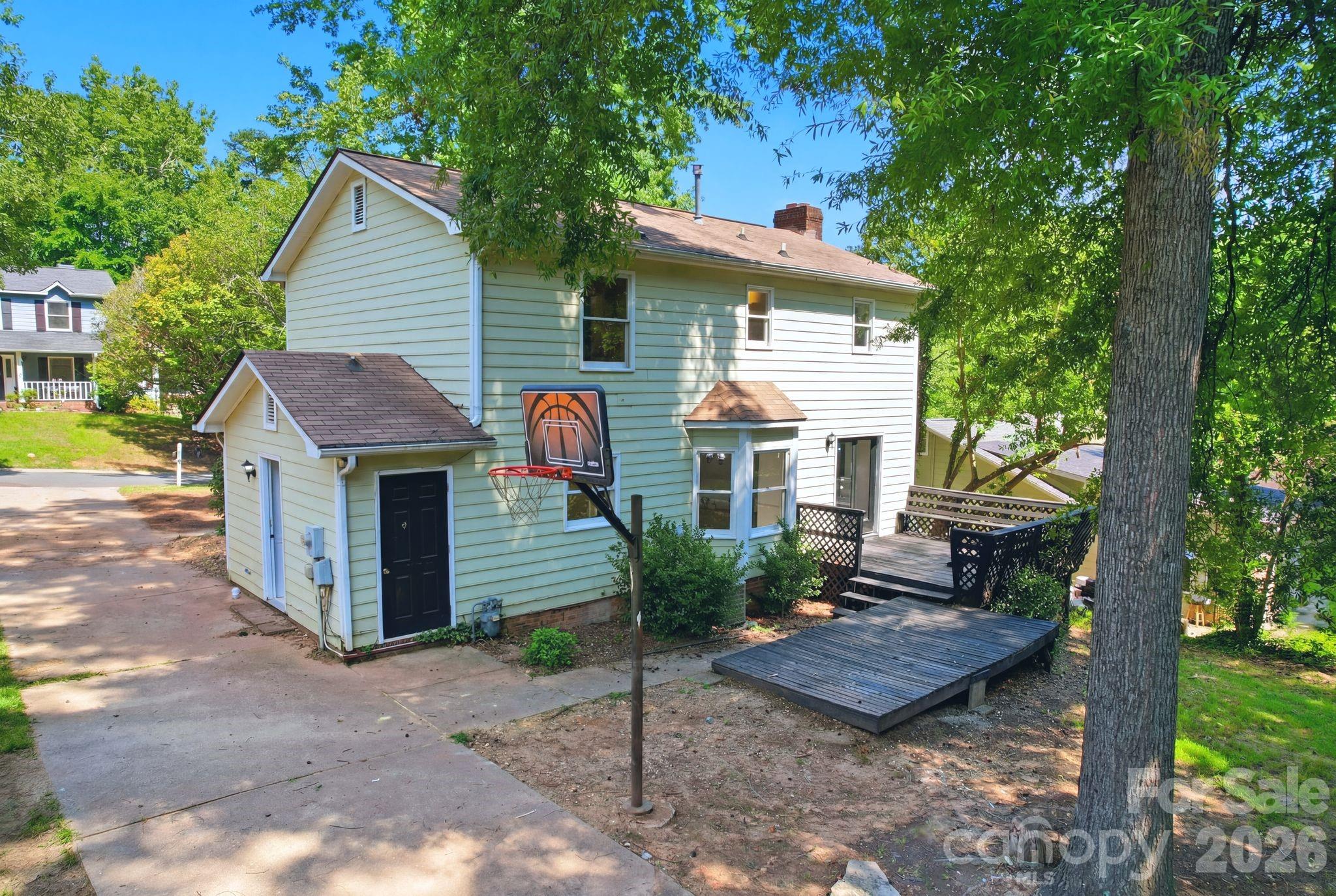 2819 Royal Ridge Lane — Charlotte
