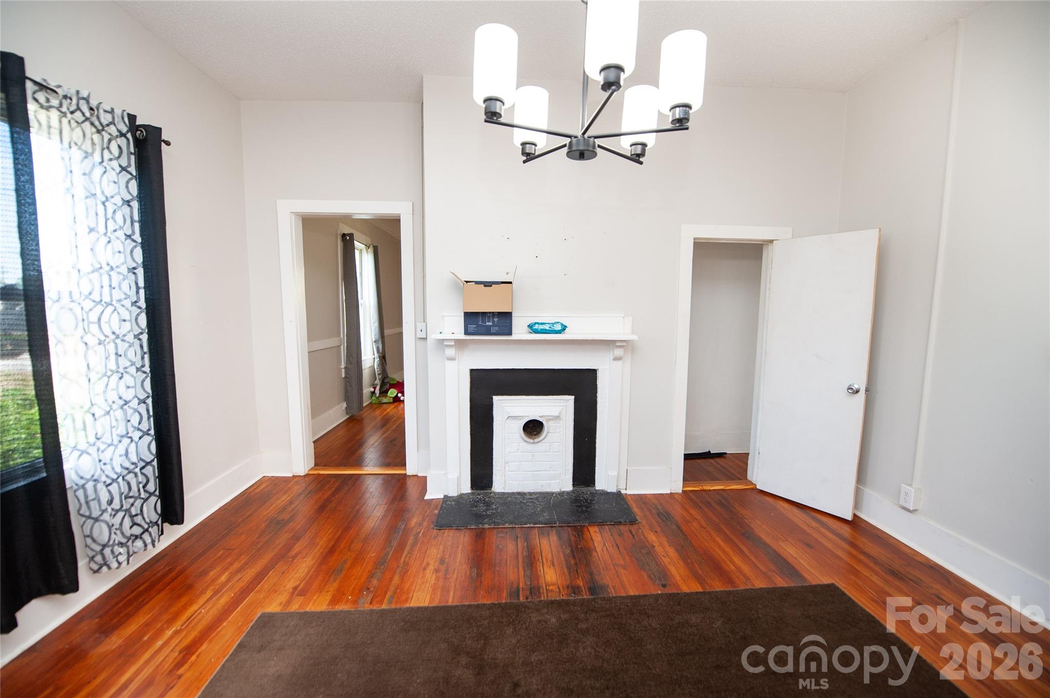 128 Fleming Avenue — Pacolet