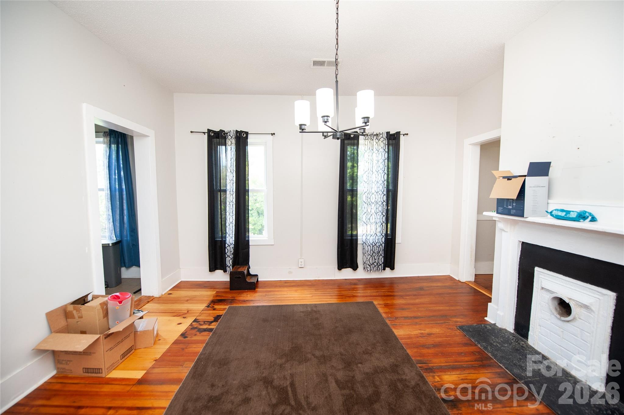 128 Fleming Avenue — Pacolet