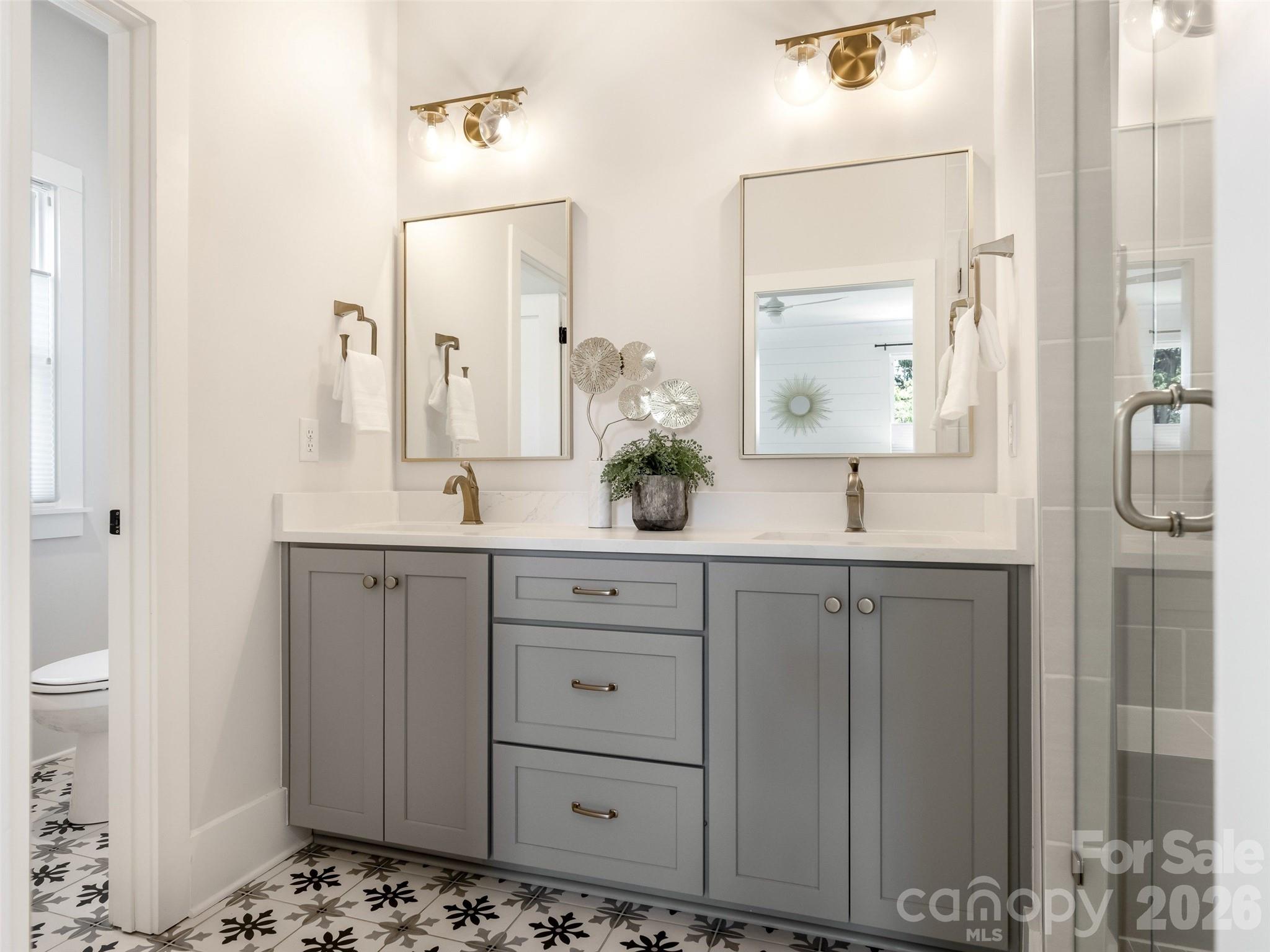 2115 Nolen Ridge Avenue — Charlotte