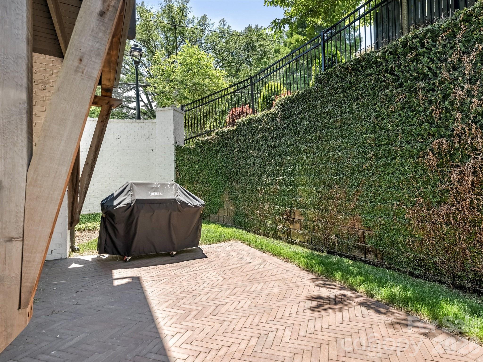 2115 Nolen Ridge Avenue — Charlotte