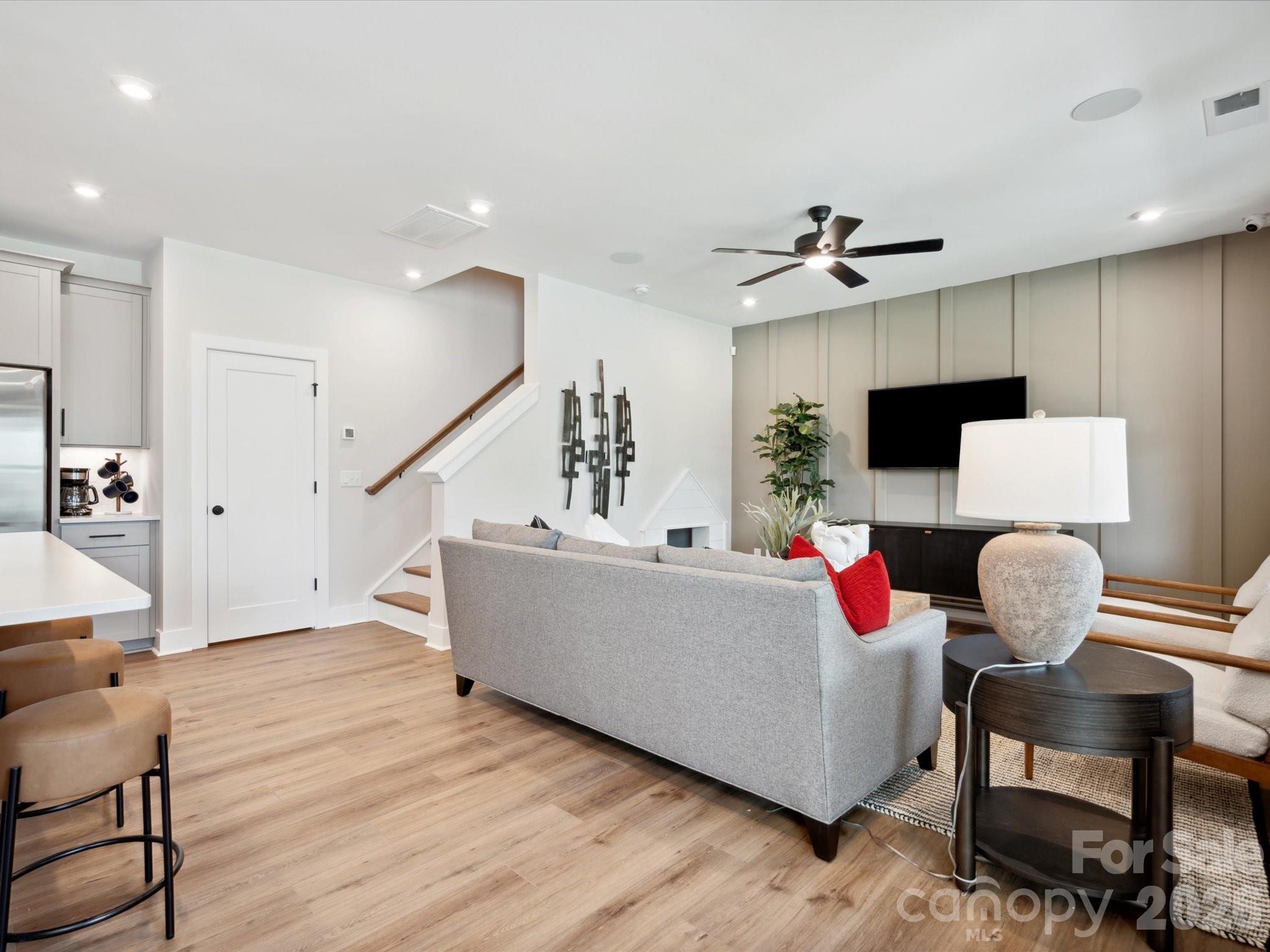 316 Ardmore Drive — Belmont
